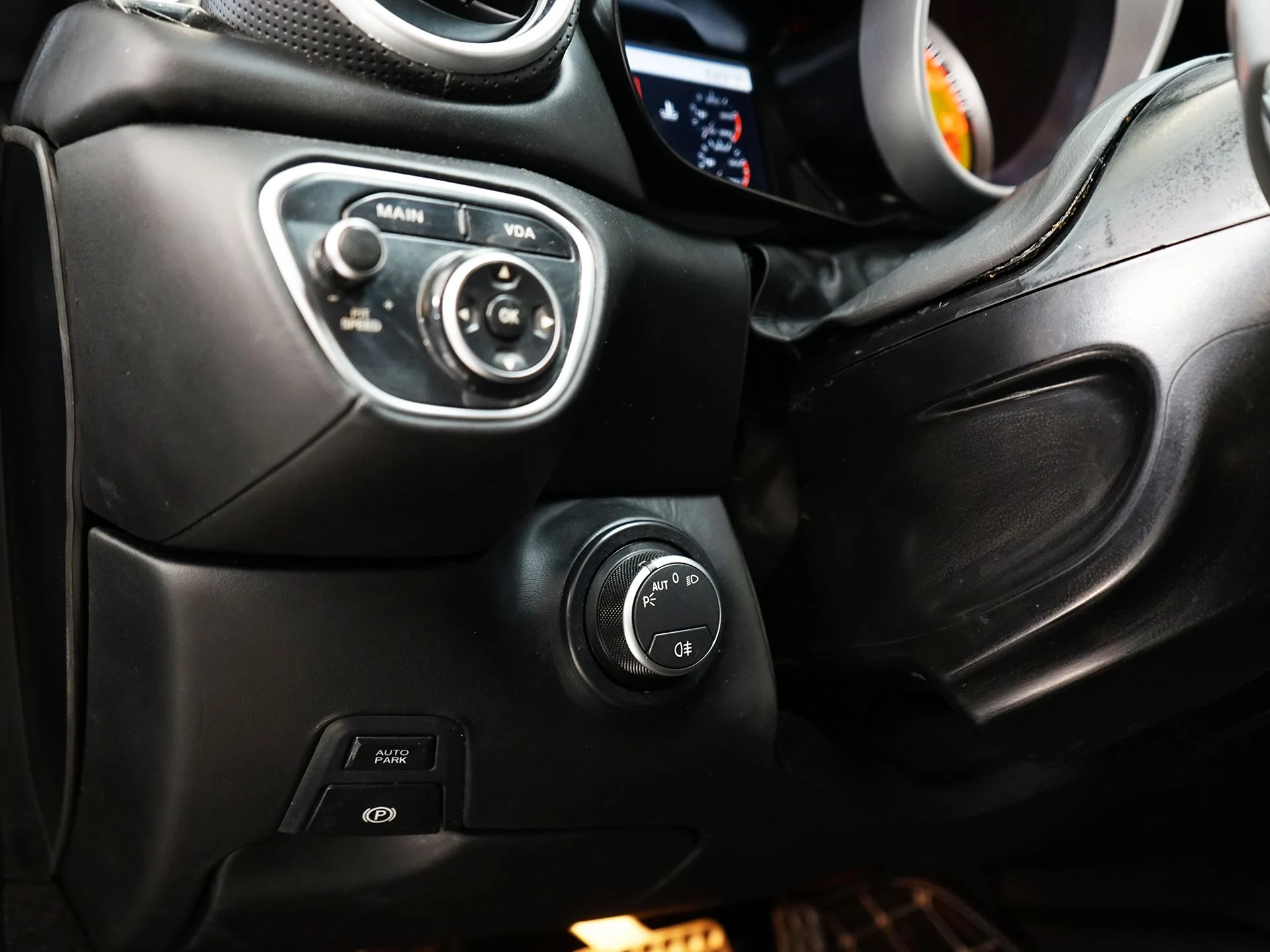 mph012_130305859_de240a97e2d53b31e4eef2df7cd03257x_d4249e3ea4