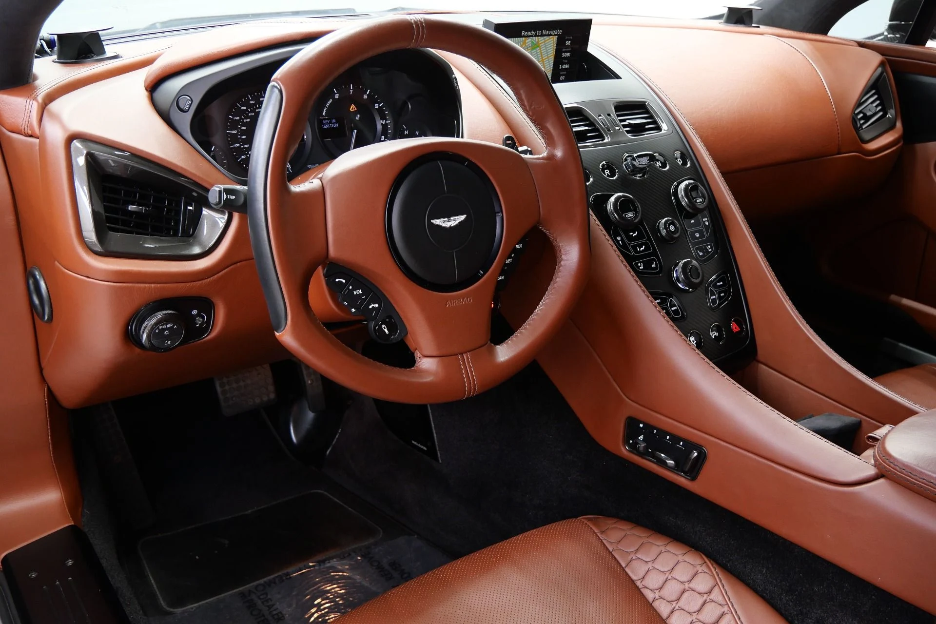 mph012_1313935590_Used_2014_Aston_Martin_Vanquish_Hourglass_Quilting_Beautiful_Color_V12_Power_1770409354_8868bb62dd