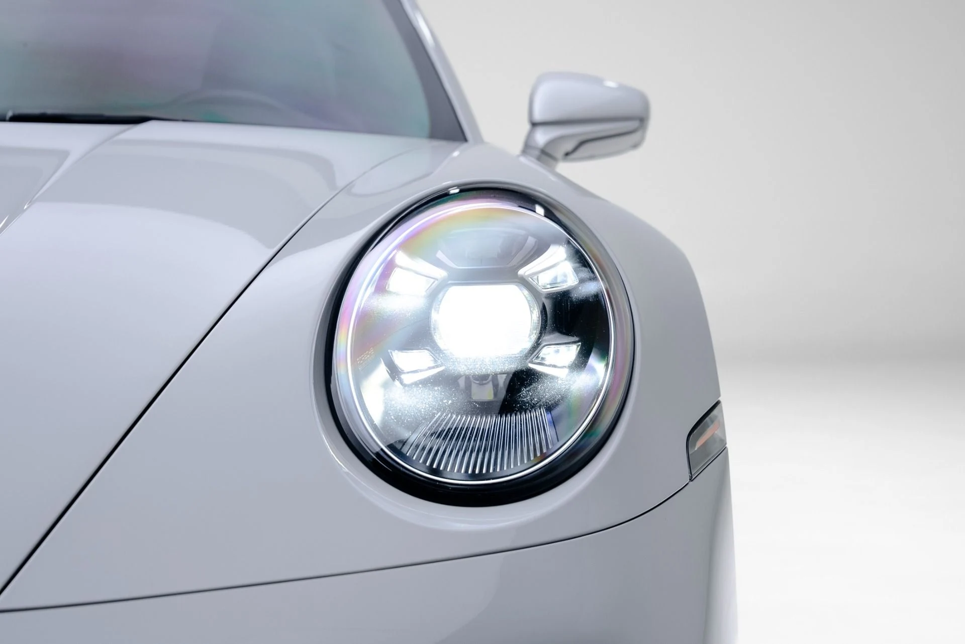 mph012_1318405627_Used_2022_Porsche_911_Turbo_S_1774378410_98a62dd4ee