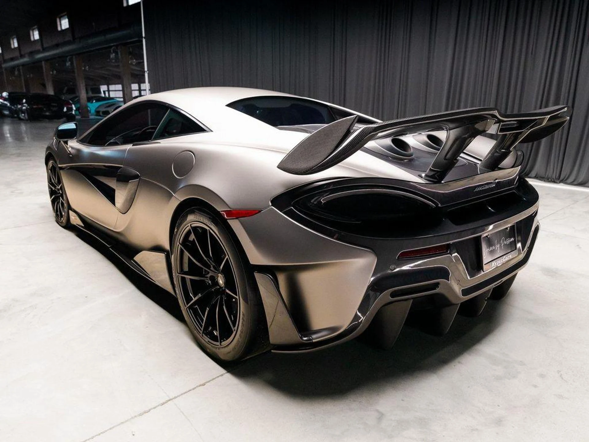 mph012_1322913595_uu_0_NBK_8lre_M_Eq_V9f_Gpaartu6s_bae0090808