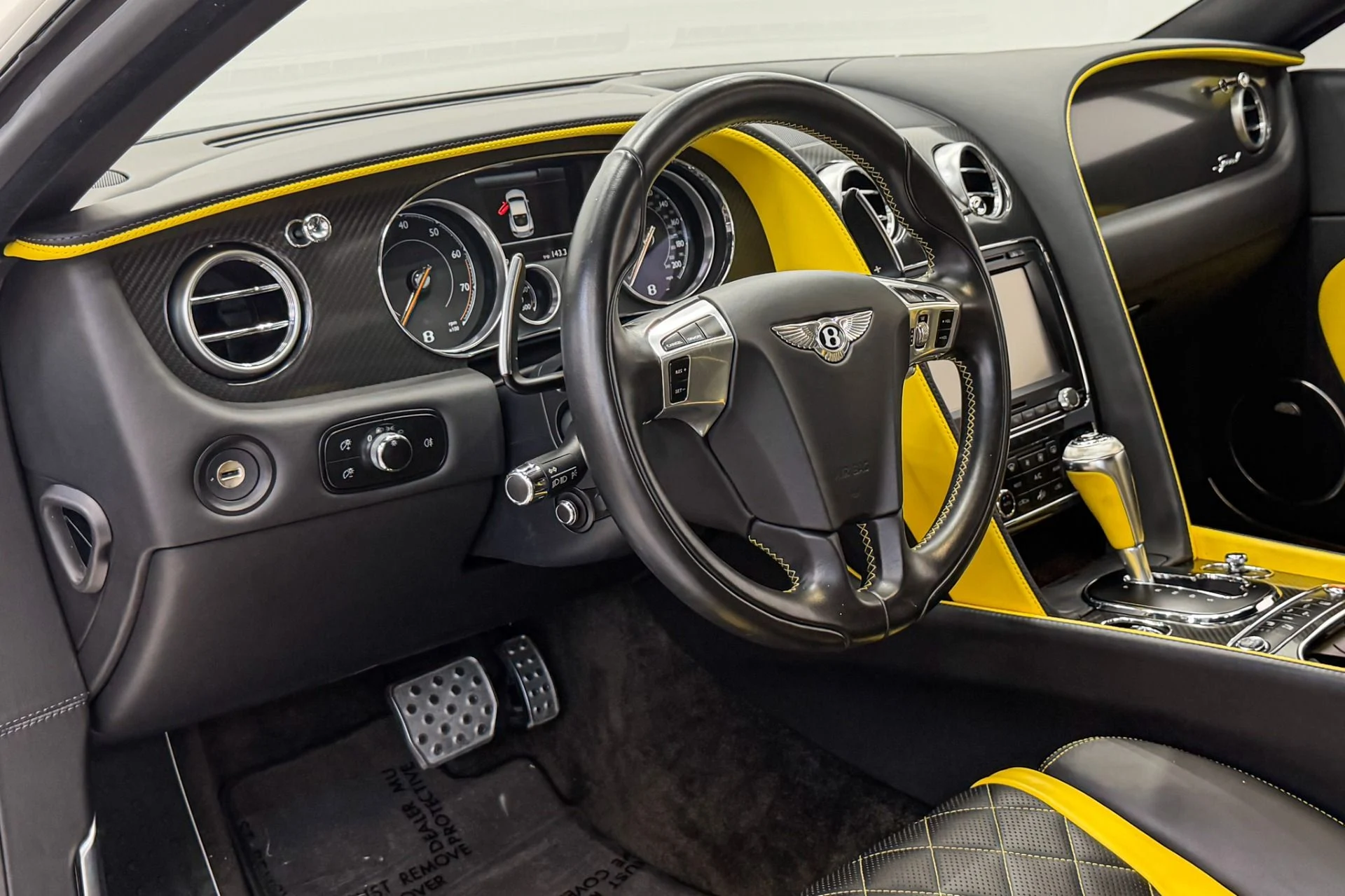 mph012_1333165896_Used_2017_Bentley_Continental_GT_Speed_Black_Edition_636_HP_W12_Cyber_Yellow_Trim_Diamond_Quilting_1789500698_6d750b3da9