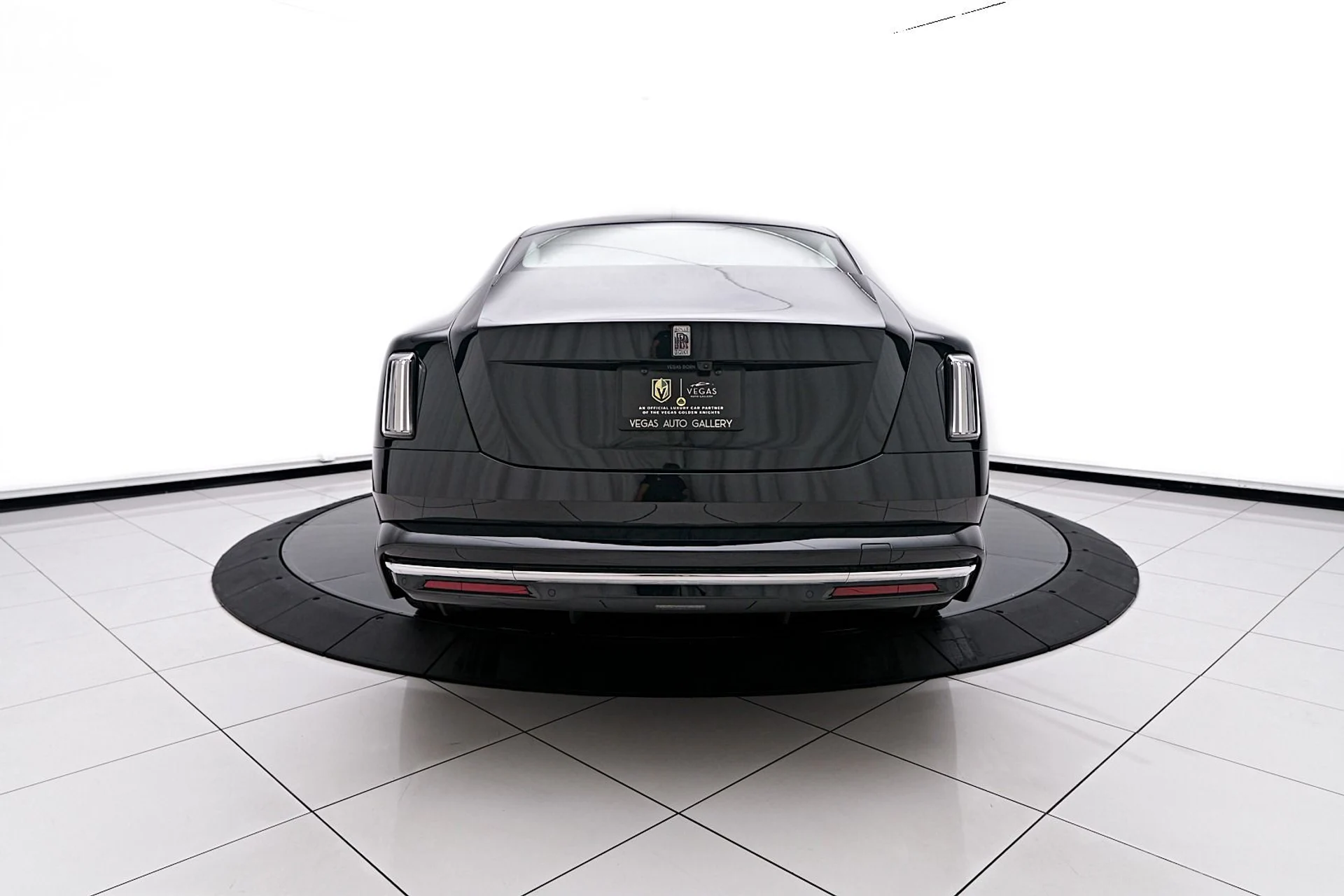 mph012_1334228150_Used_2024_Rolls_Royce_Spectre_1740781052_7dc2135f30