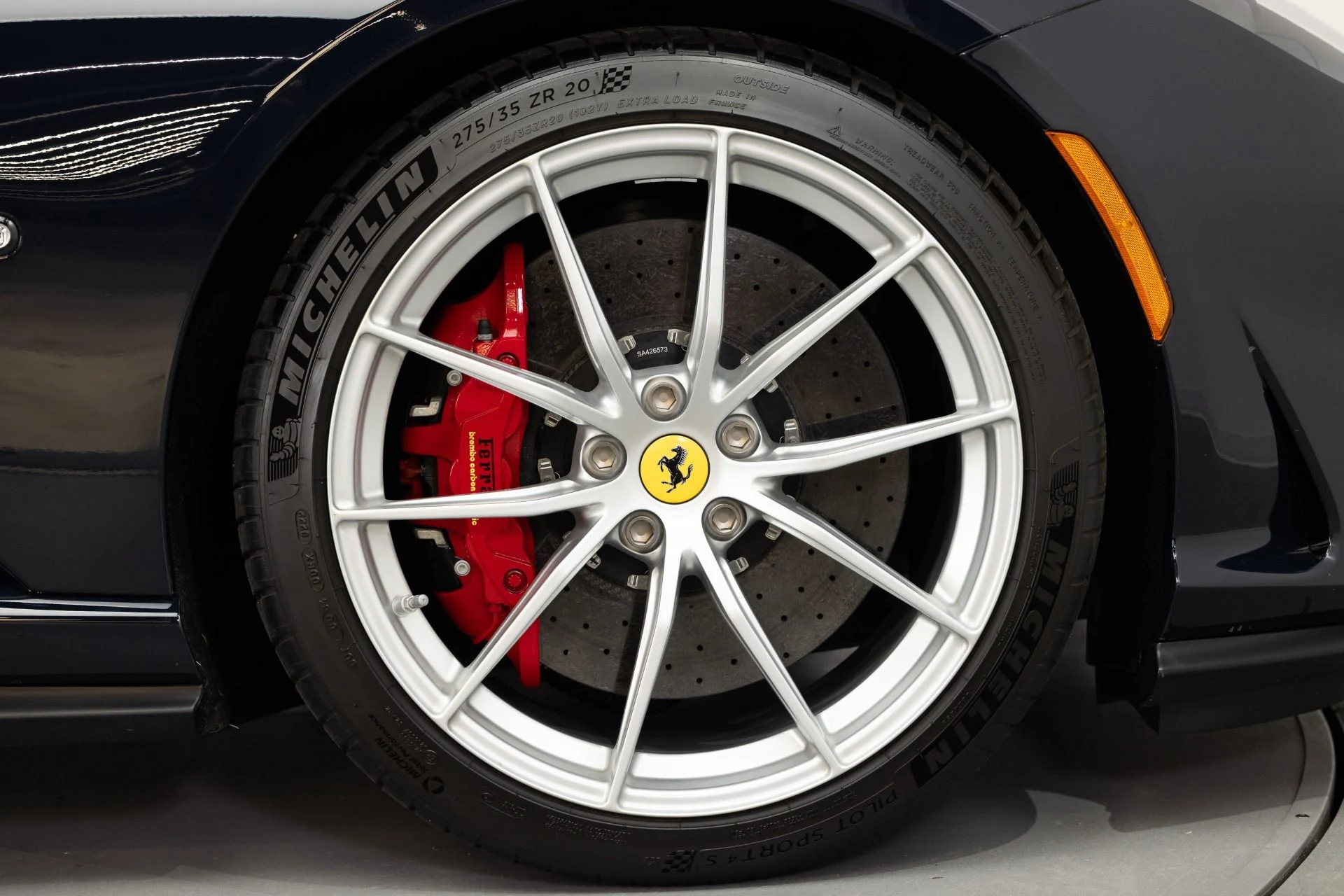 mph012_1338916729_Used_2020_Ferrari_812_Superfast_1779459079_f68d16a8d6