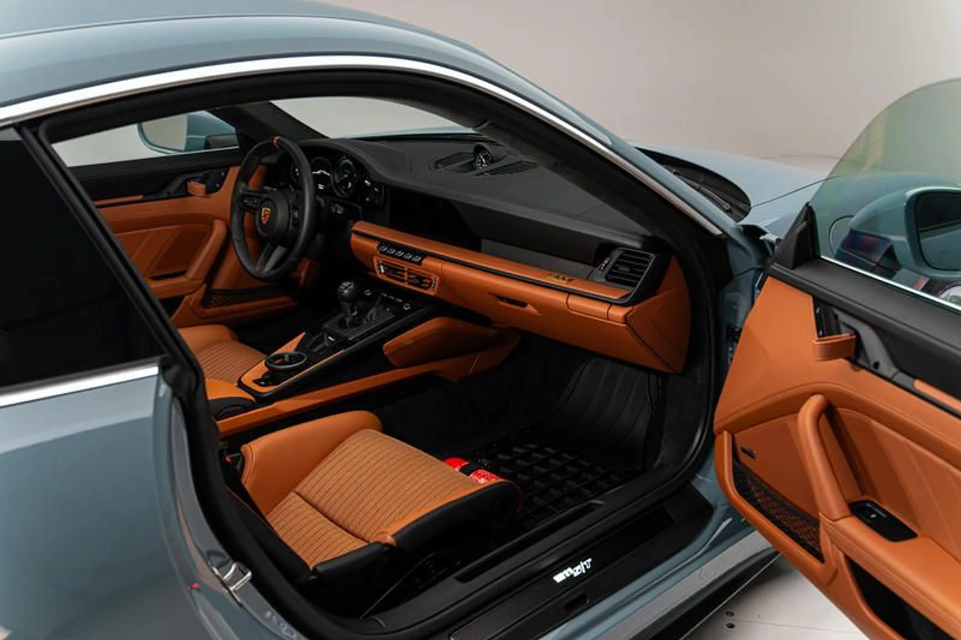 mph012_1340888541_2_D1_A34_EA_4452_448_D_B0_D0_16_F66_DE_3_F2_F4_896ae6b8d1