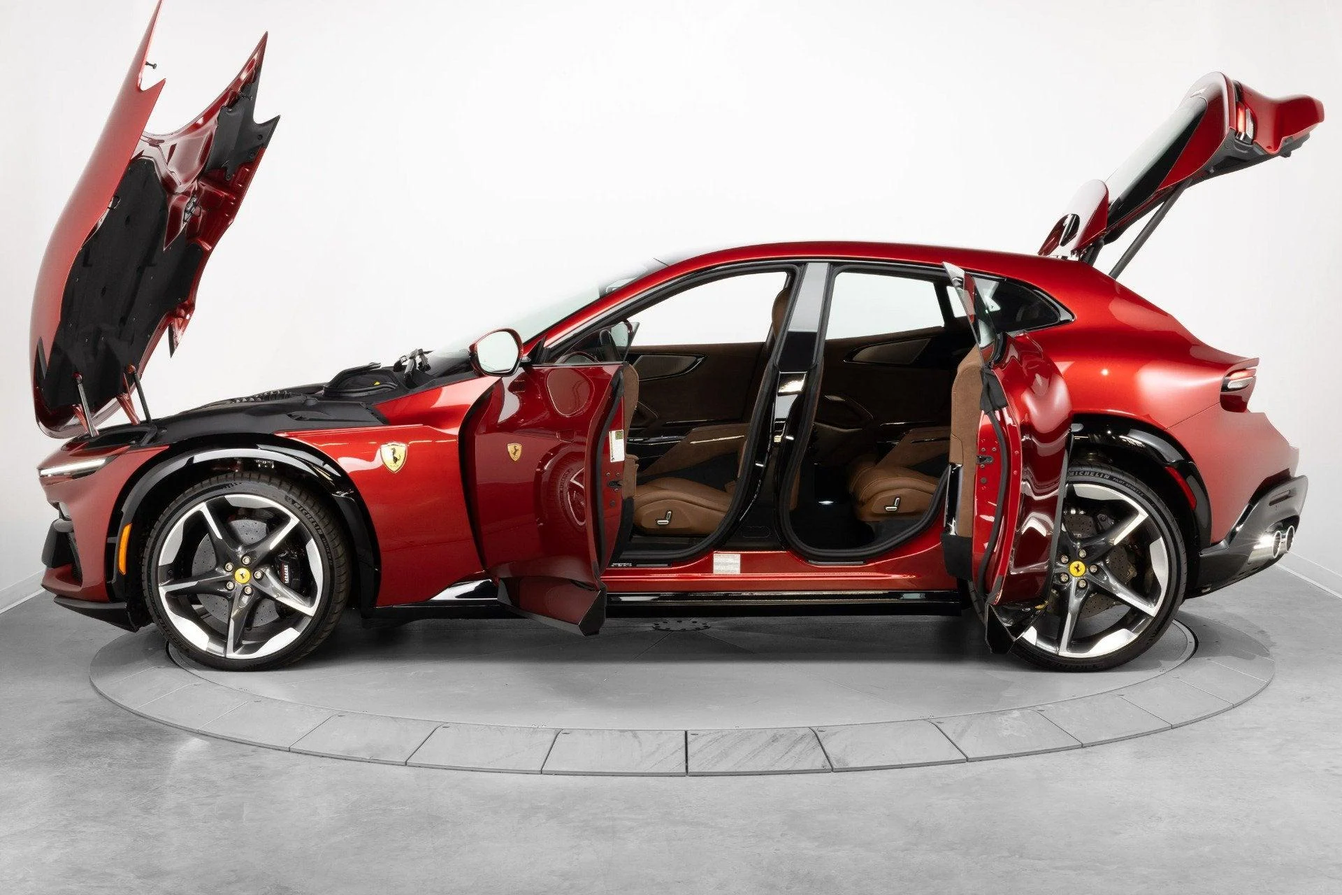 mph012_1348025402_Used_2026_Ferrari_Purosangue_1785925682_1377ba29a8