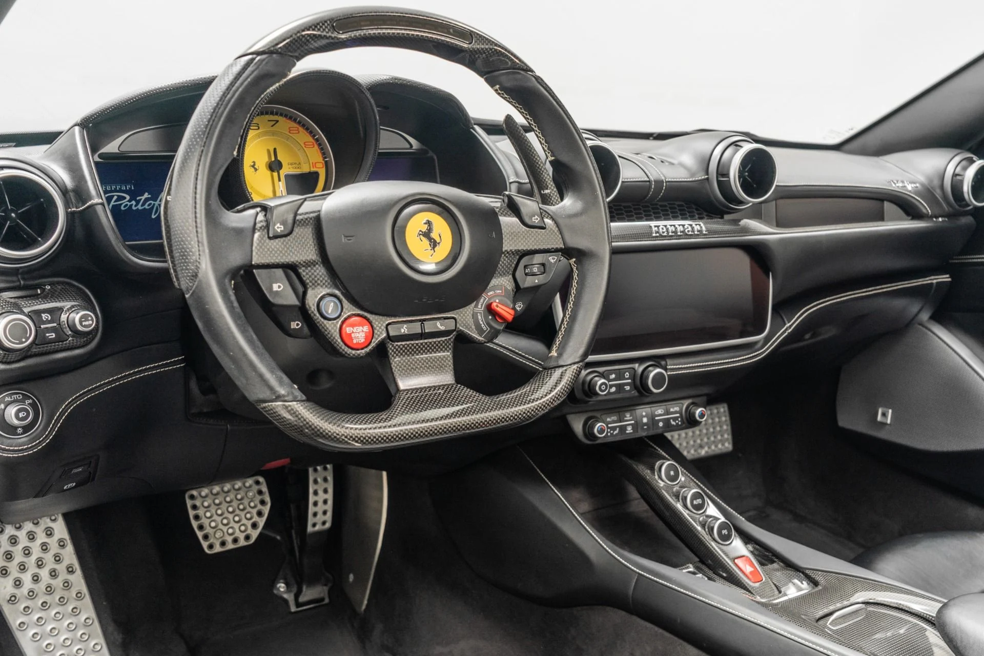mph012_1348645759_Used_2020_Ferrari_Portofino_Lots_of_Interior_Carbon_Square_Quilting_Magneride_Suspension_1763996750_b08df75644