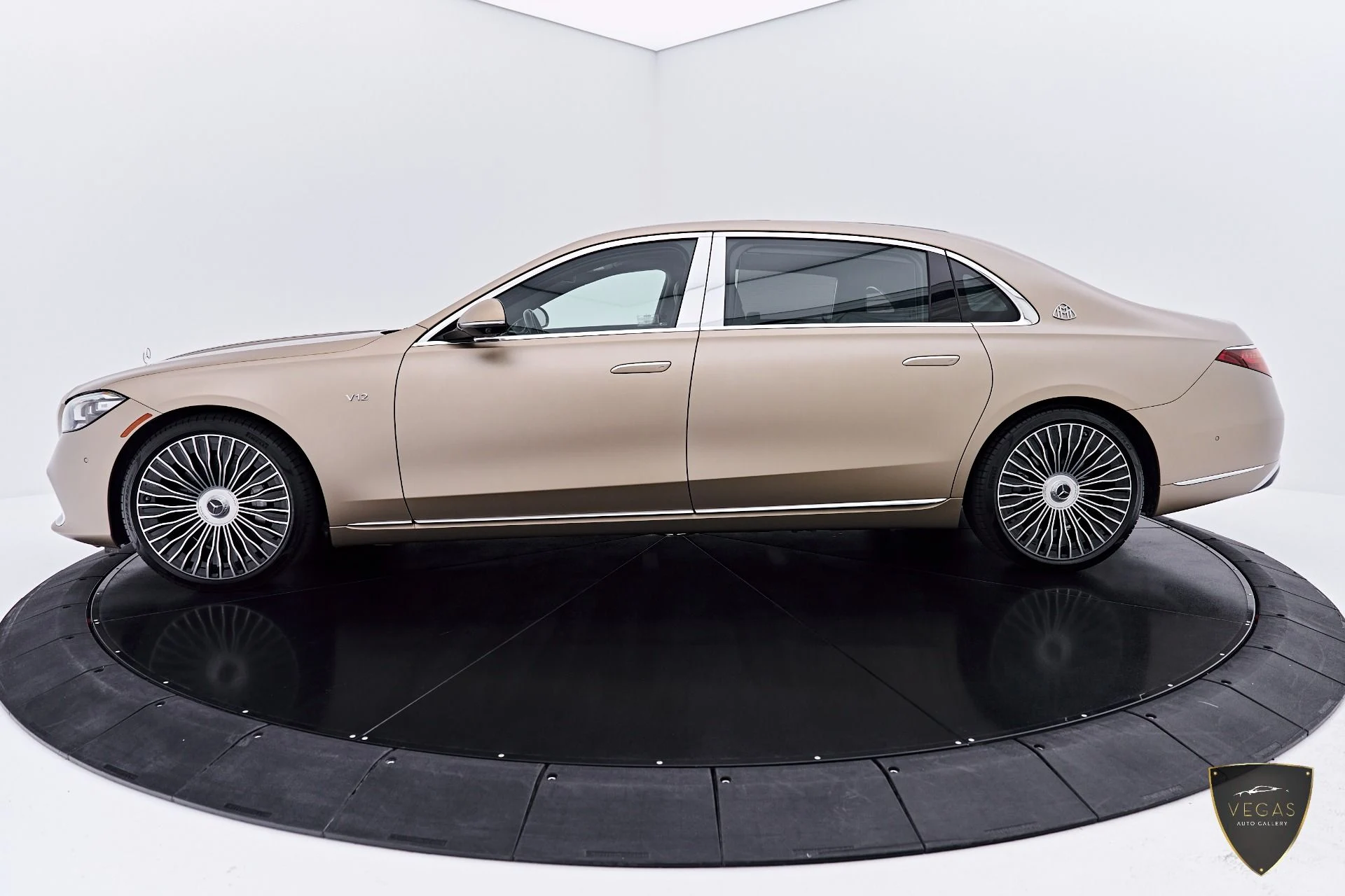 mph012_1360221179_Used_2024_Mercedes_Benz_S_Class_Maybach_S_680_1783156556_a08c65b197