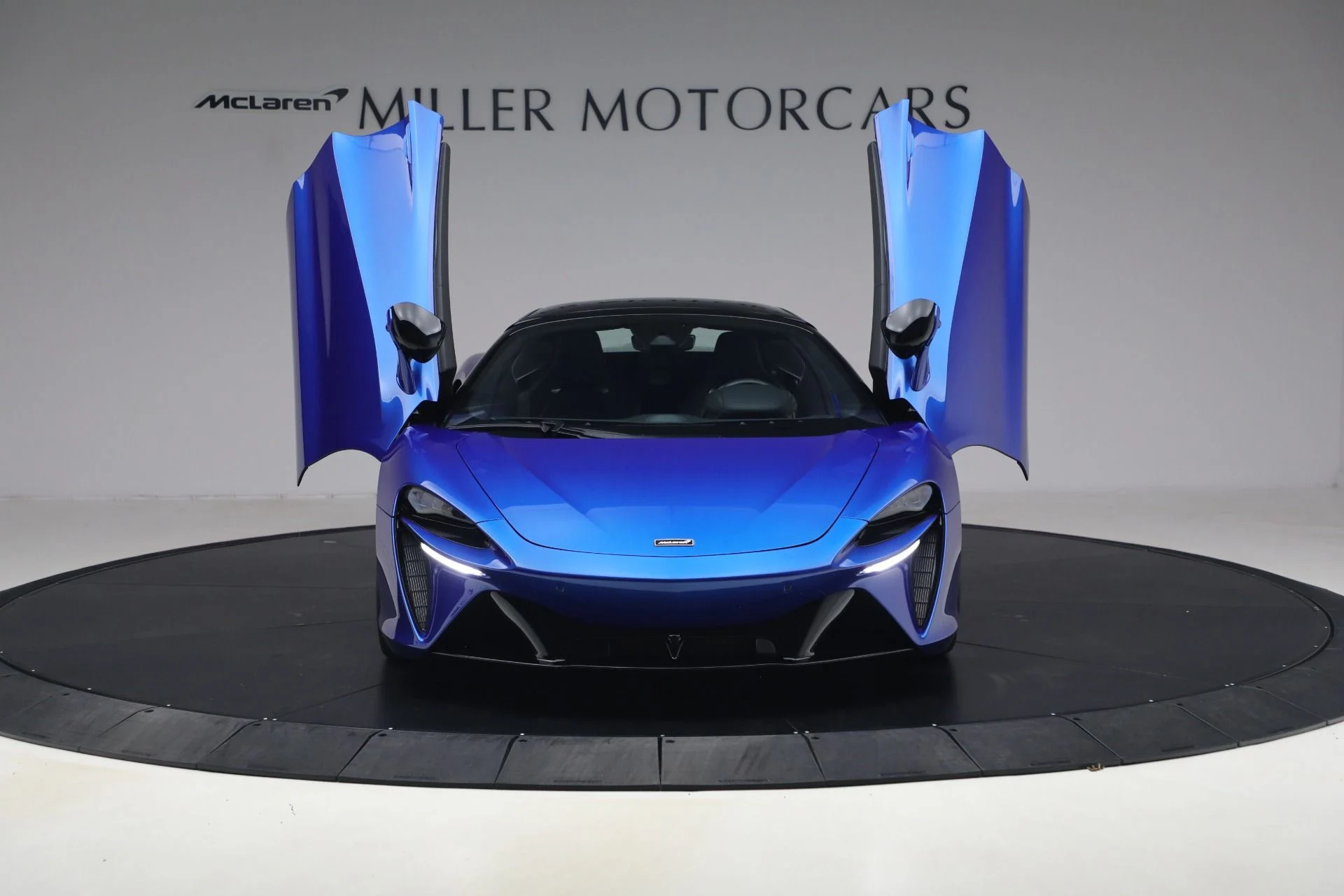 mph012_1373455962_Used_2025_Mc_Laren_Artura_Spider_Tech_Lux_670f60d749