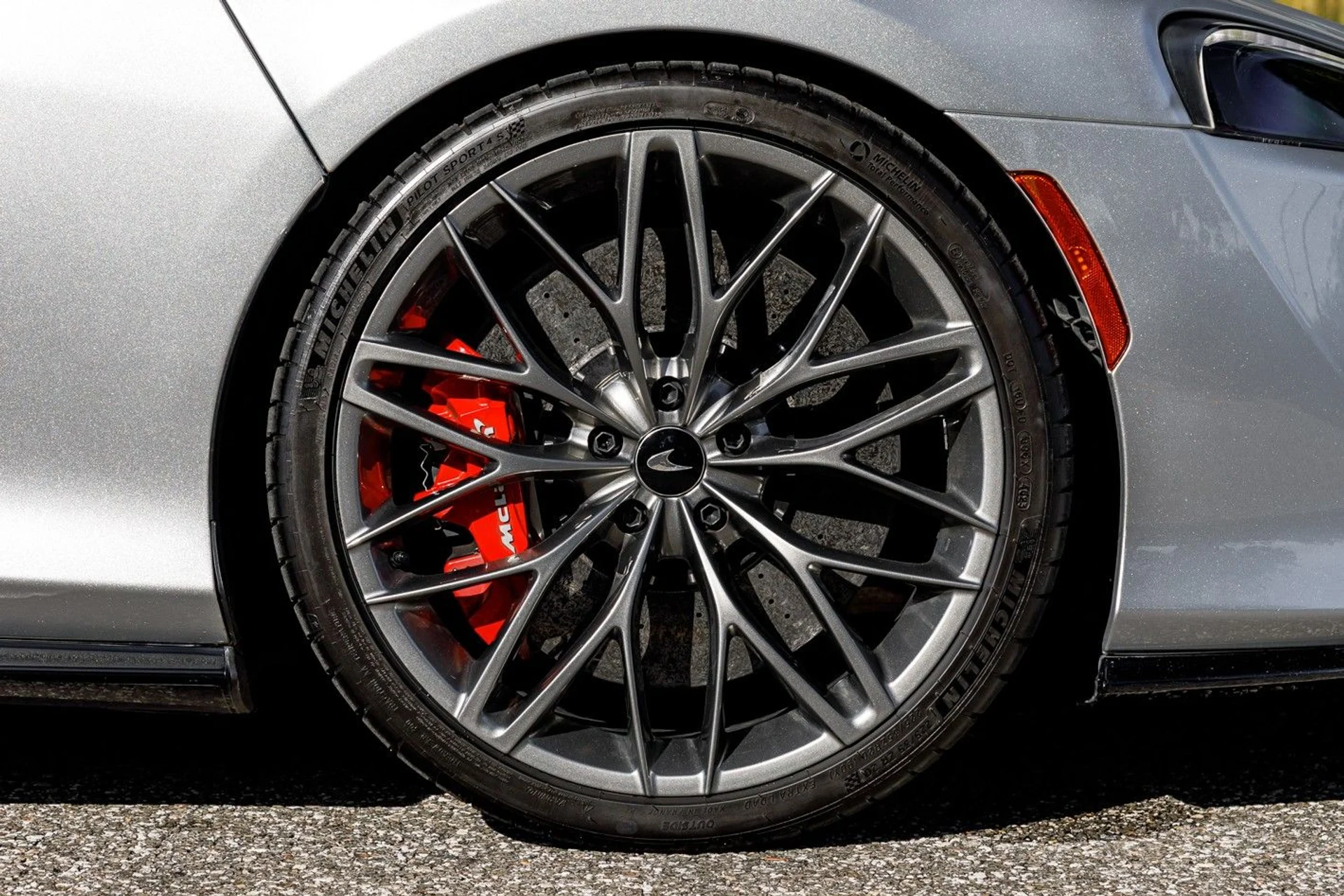 mph012_1373790516_632_p13_l_9cb765caee