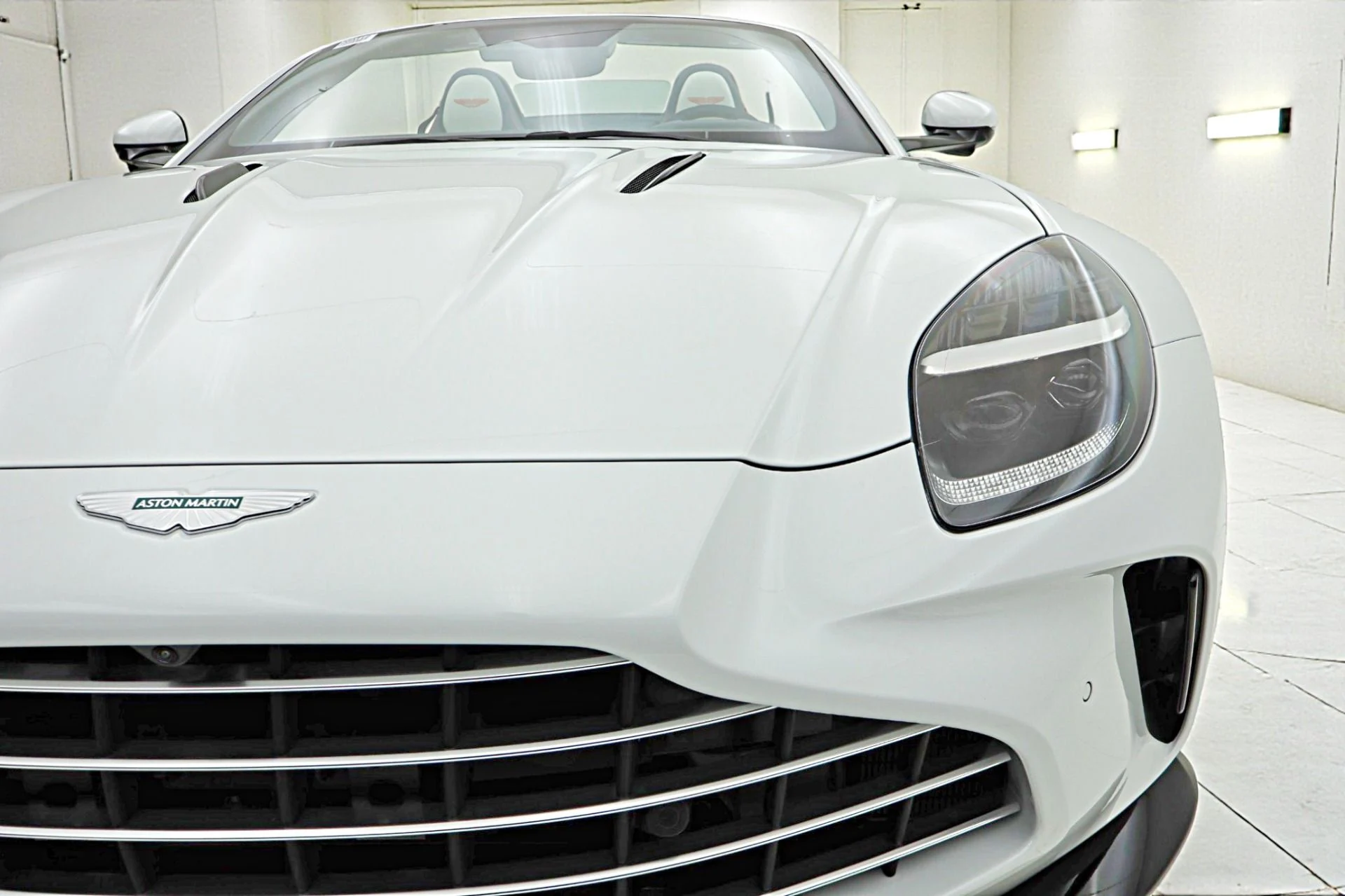 mph012_1384526027_New_2026_Aston_Martin_Vantage_S_207e395bf4