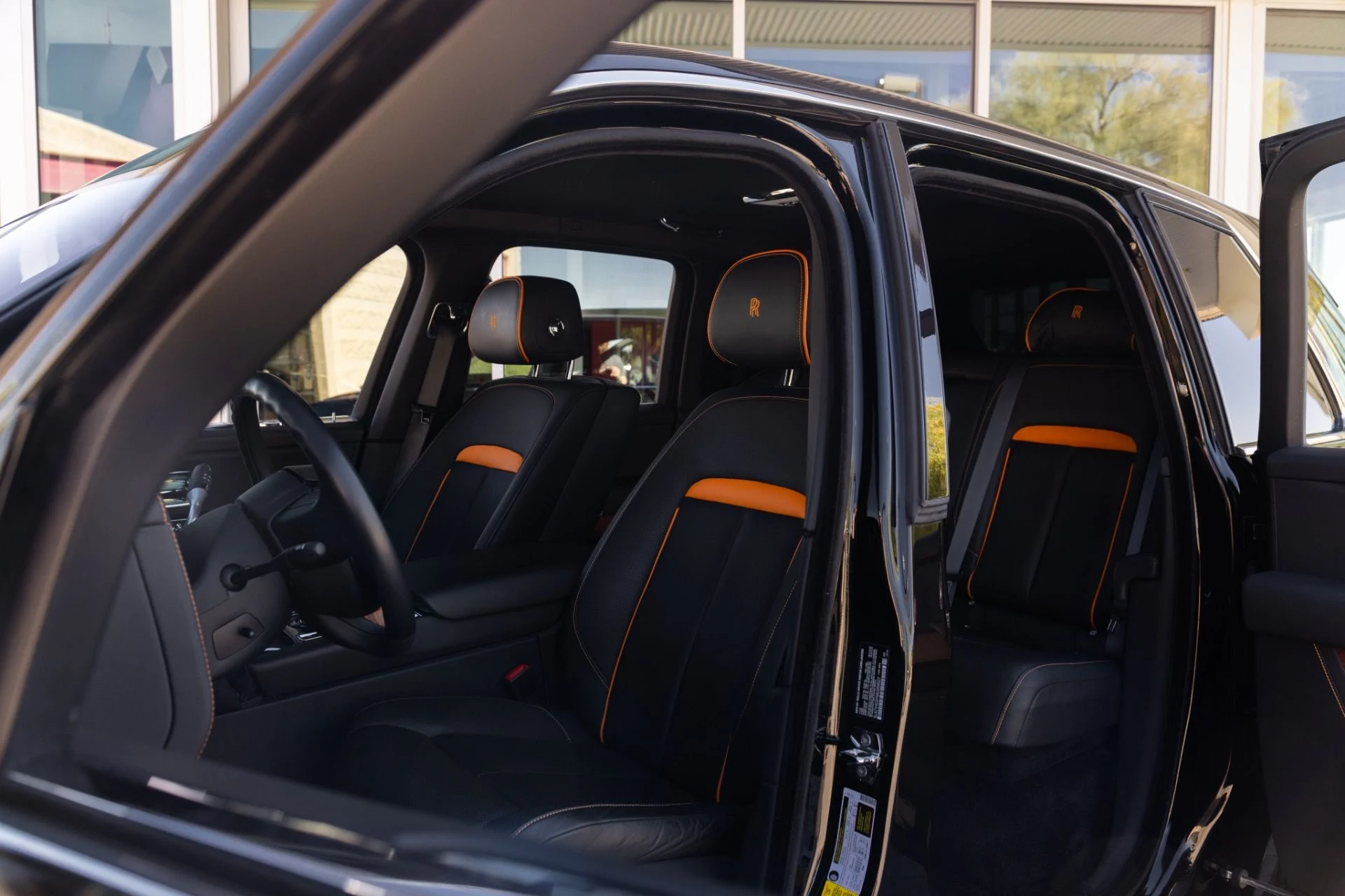 mph012_1384585650_Used_2021_Rolls_Royce_Cullinan_1774297263_068199a19b