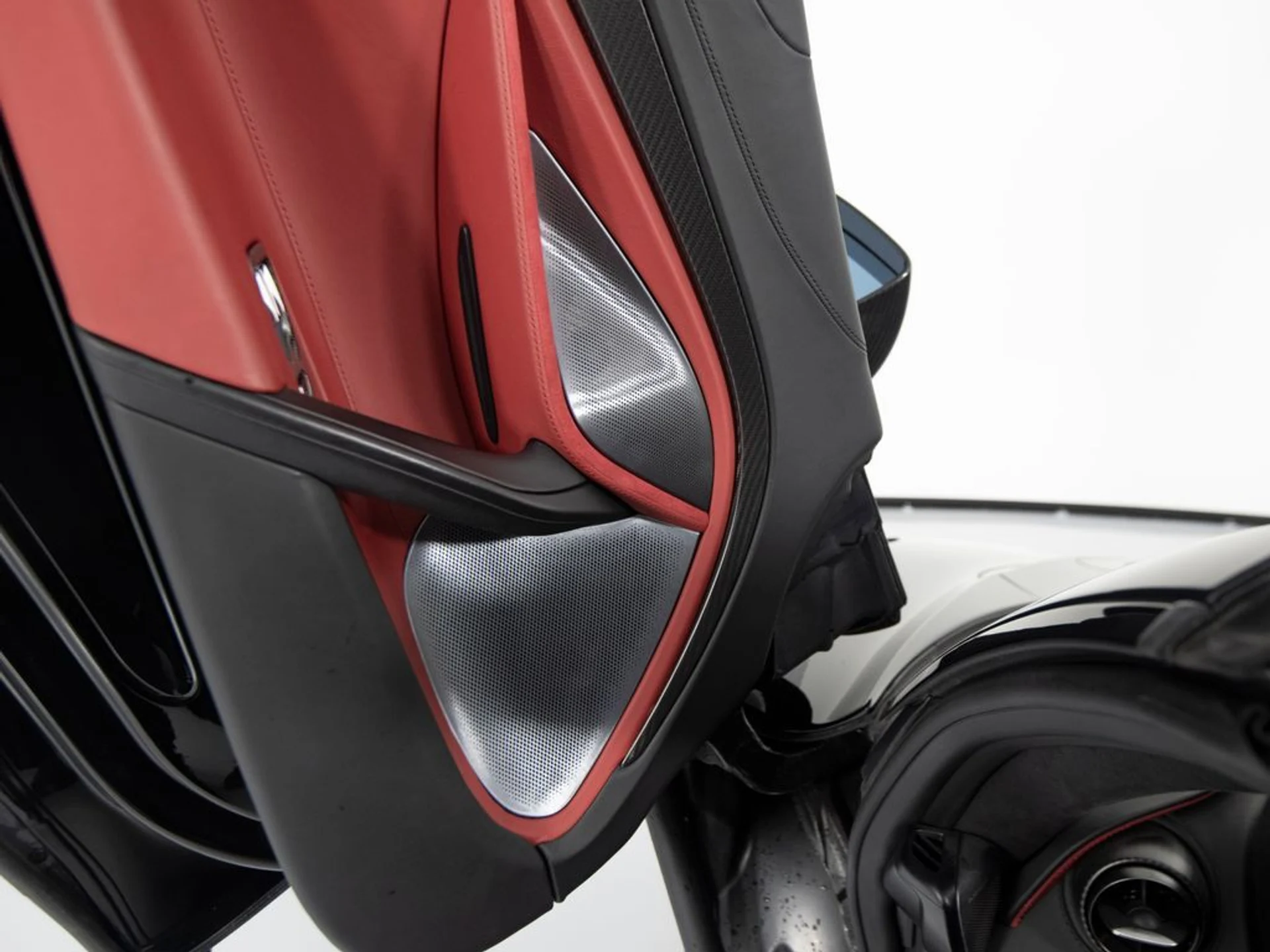 mph012_1386243904_e6703a51f8ed8e81bc8147488e6287aax_50fbf53253