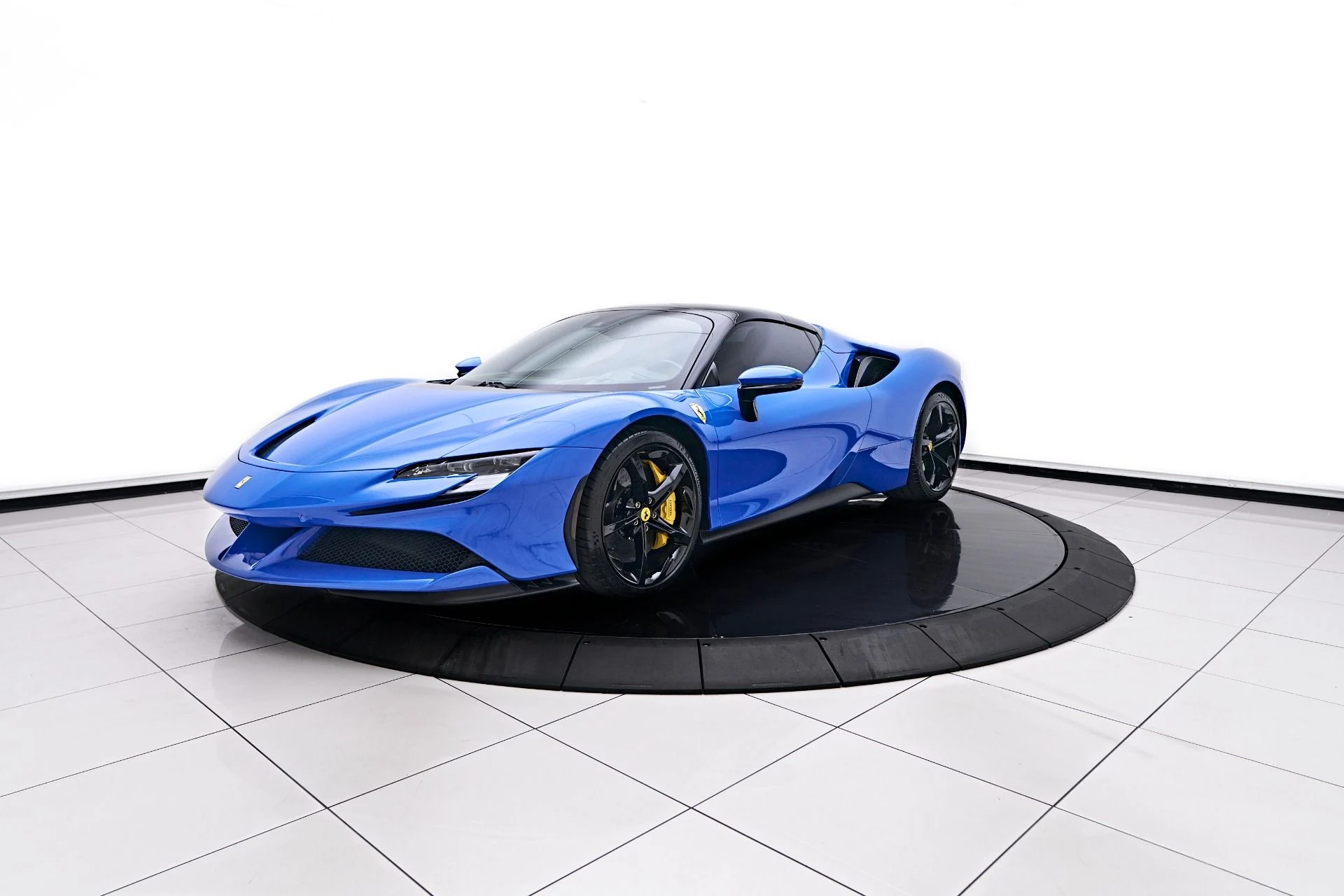 mph012_1402006642_Used_2024_Ferrari_SF_90_Spider_Base_1752630680_f4c8a010b4