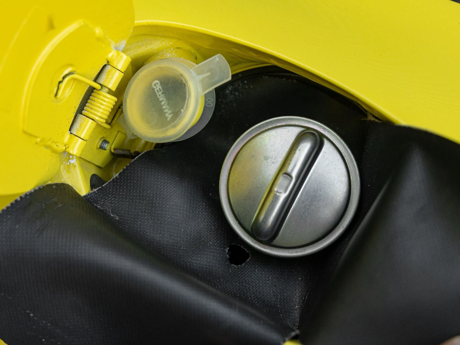 mph012_1412599830_13_547d13a993