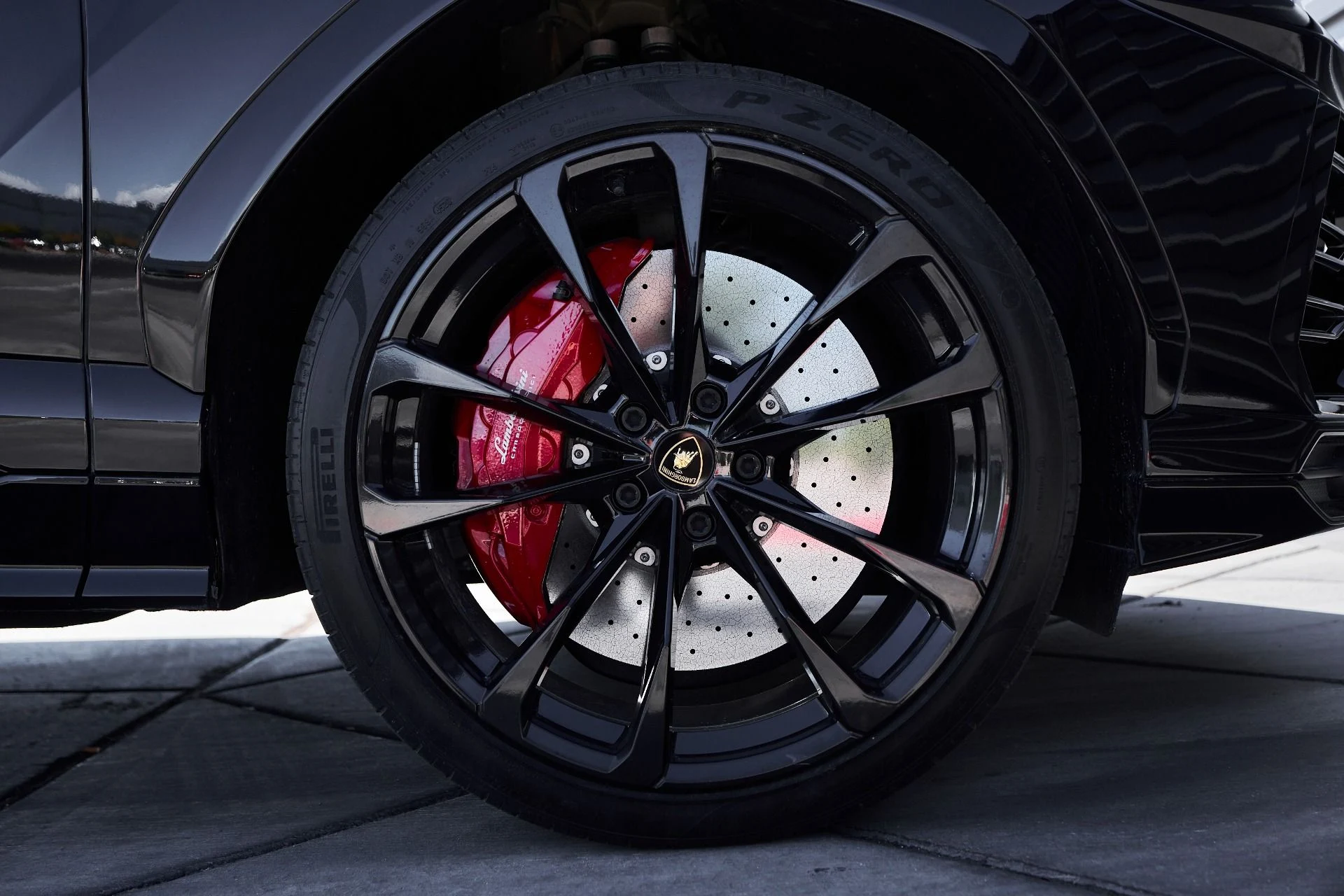 mph012_1413032807_Used_2021_Lamborghini_Urus_Base_1759523175_ec2d20307c