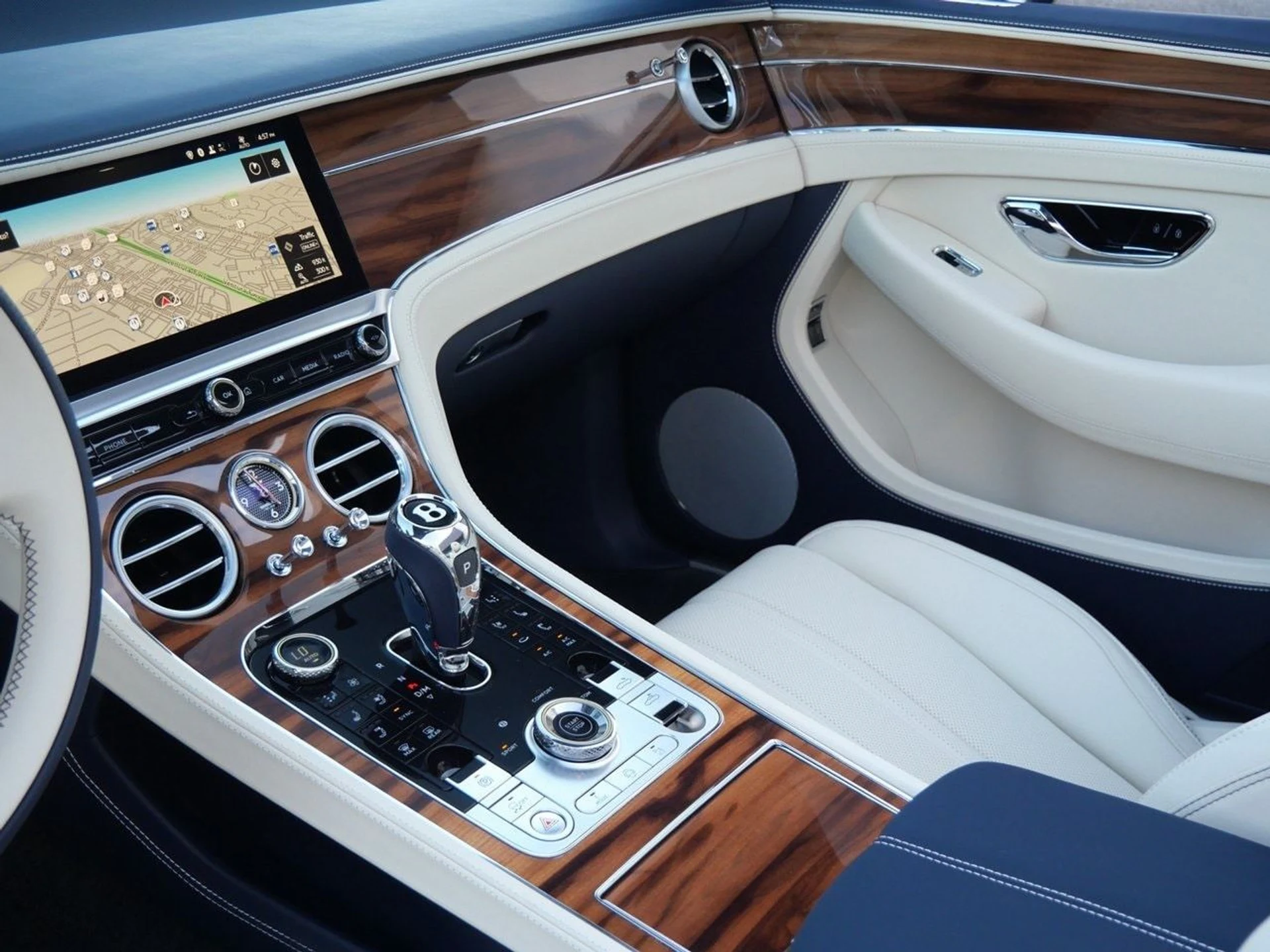 mph012_1415120500_e4d44dad818fde8c0df3d3f88766b04fx_de41661aeb