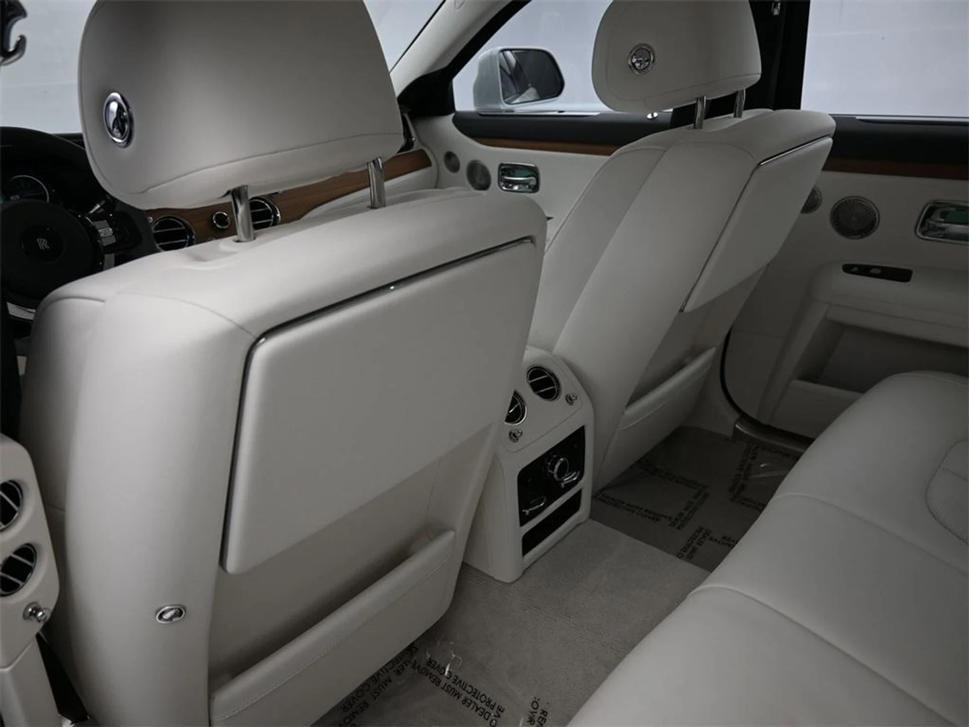 mph012_1426669310_Uype_Qi5_LQ_2e_V0v_HQR_Kp2_Eg_D_Tl0_43ed7e1997