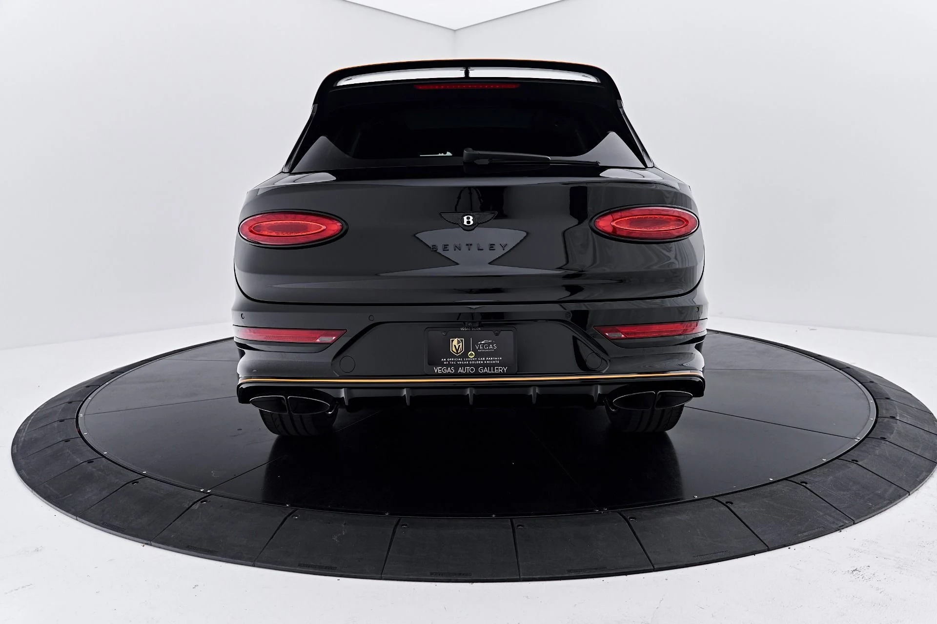 mph012_1427862003_Used_2025_Bentley_Bentayga_S_Black_Edition_1790644282_061b8766a2