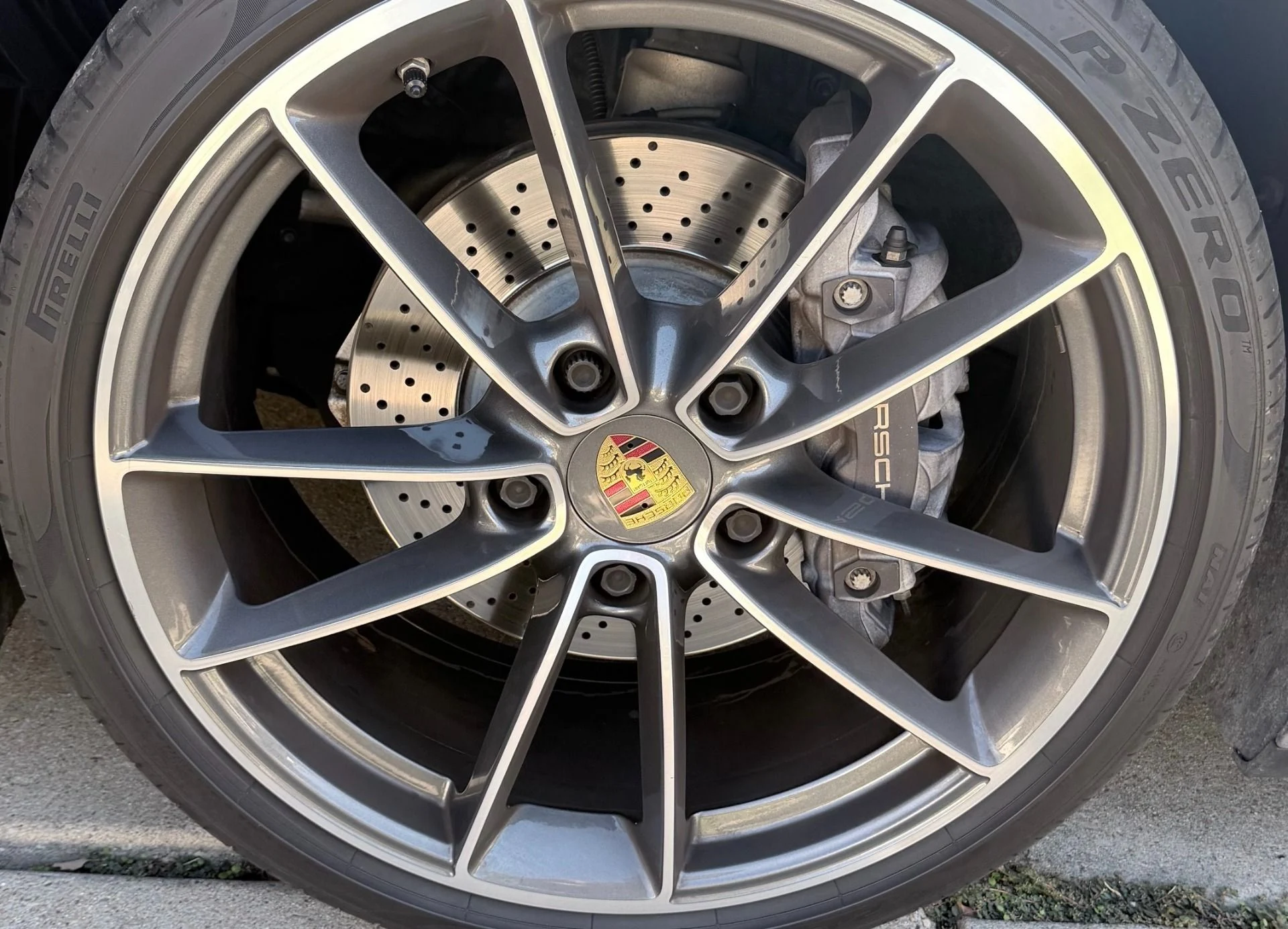 mph012_1429482903_Used_2021_Porsche_911_Carrera_1763073599_e350e27c60