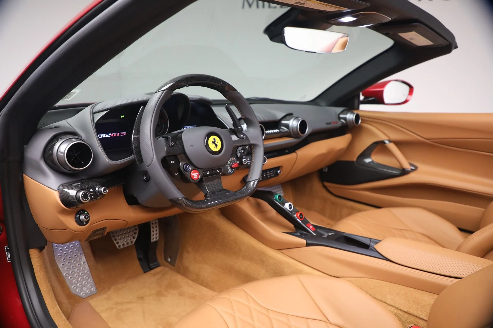 mph012_1441868367_Used_2023_Ferrari_812_GTS_1783706555_39285deb8c