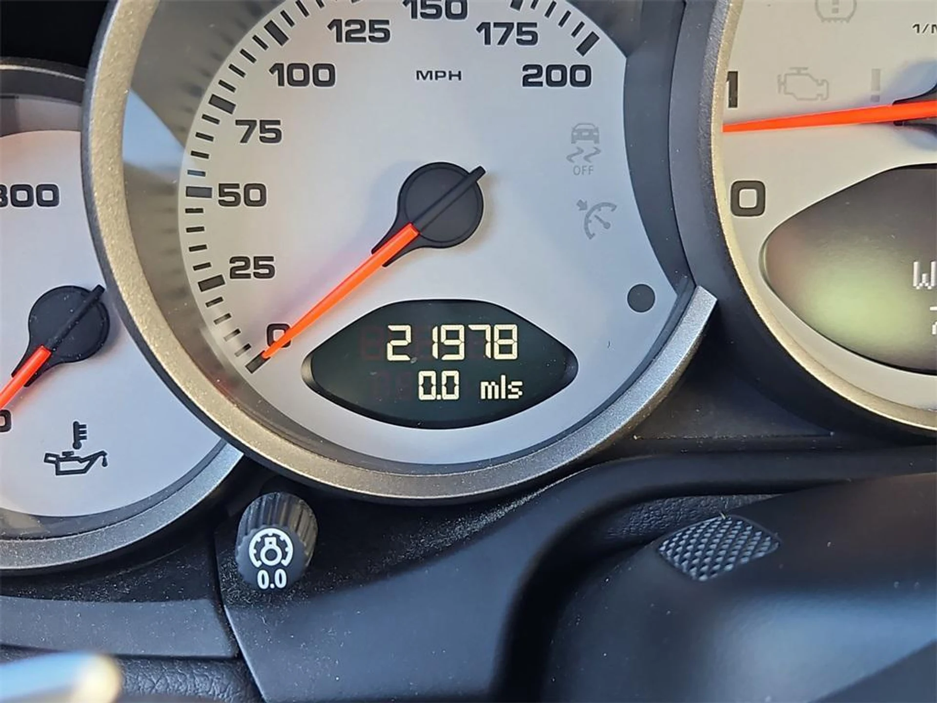 mph012_1447040810_r_LJ_Sr_W_Jj_XN_3_Z8b_Xh_1_Ms_K_Km_p_Tw_f8f8263c7f