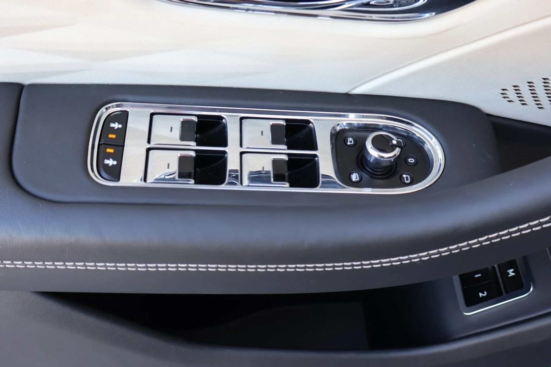 mph012_1447480151_13_dc3cfcfc5a