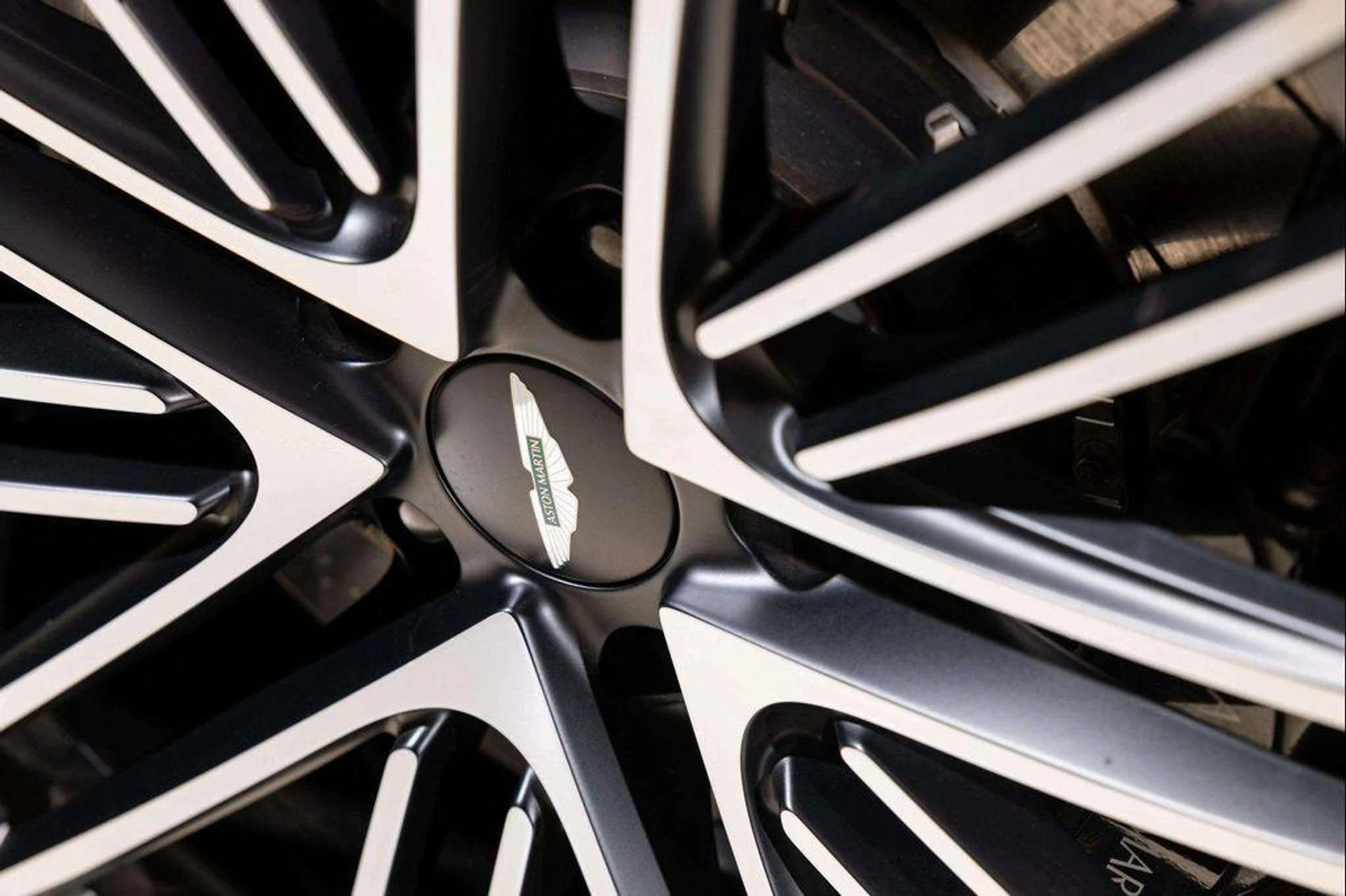 mph012_144806476_Rgxv_C19_Ty_UHN_Ioep_Ll3_G_Jg_Be_Rr8_4917fea885