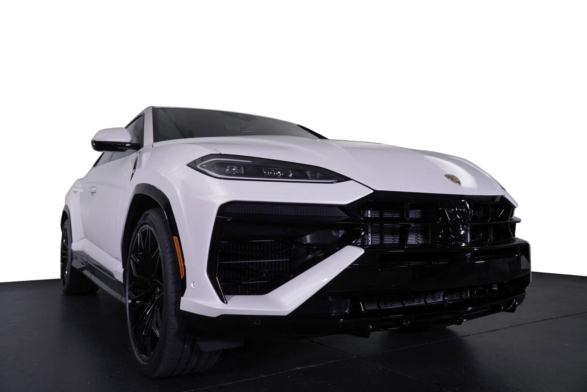 mph012_1453353909_New_2025_Lamborghini_Urus_SE_1770747450_0e886949b9