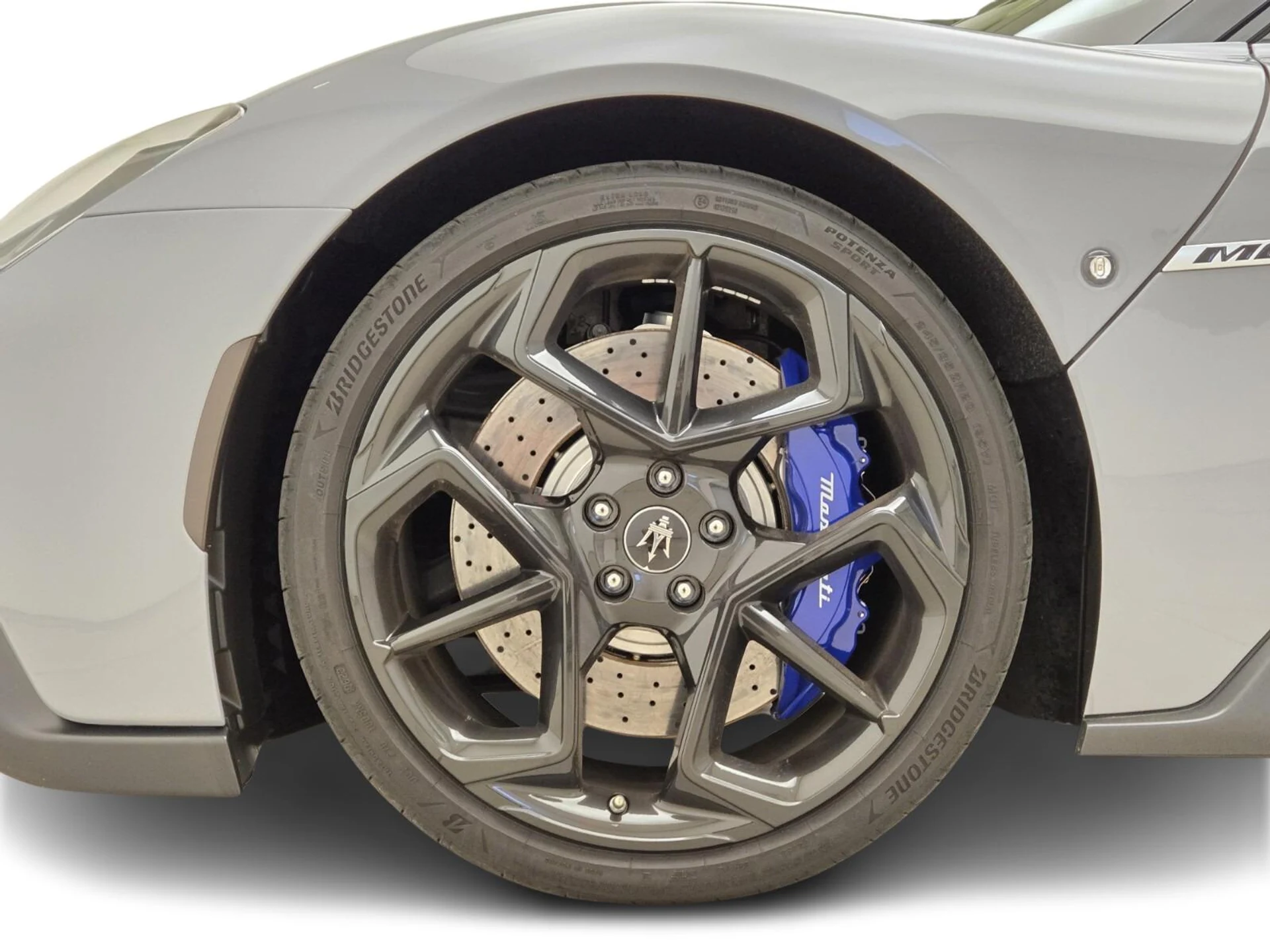 mph012_1454968906_Used_2023_Maserati_MC_20_Cielo_1777354572_a546e89396