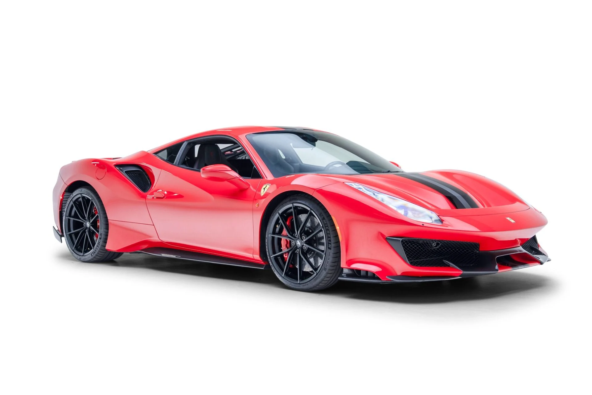 mph012_1484596617_Used_2020_Ferrari_488_Pista_1779389946_d46a4b74a5