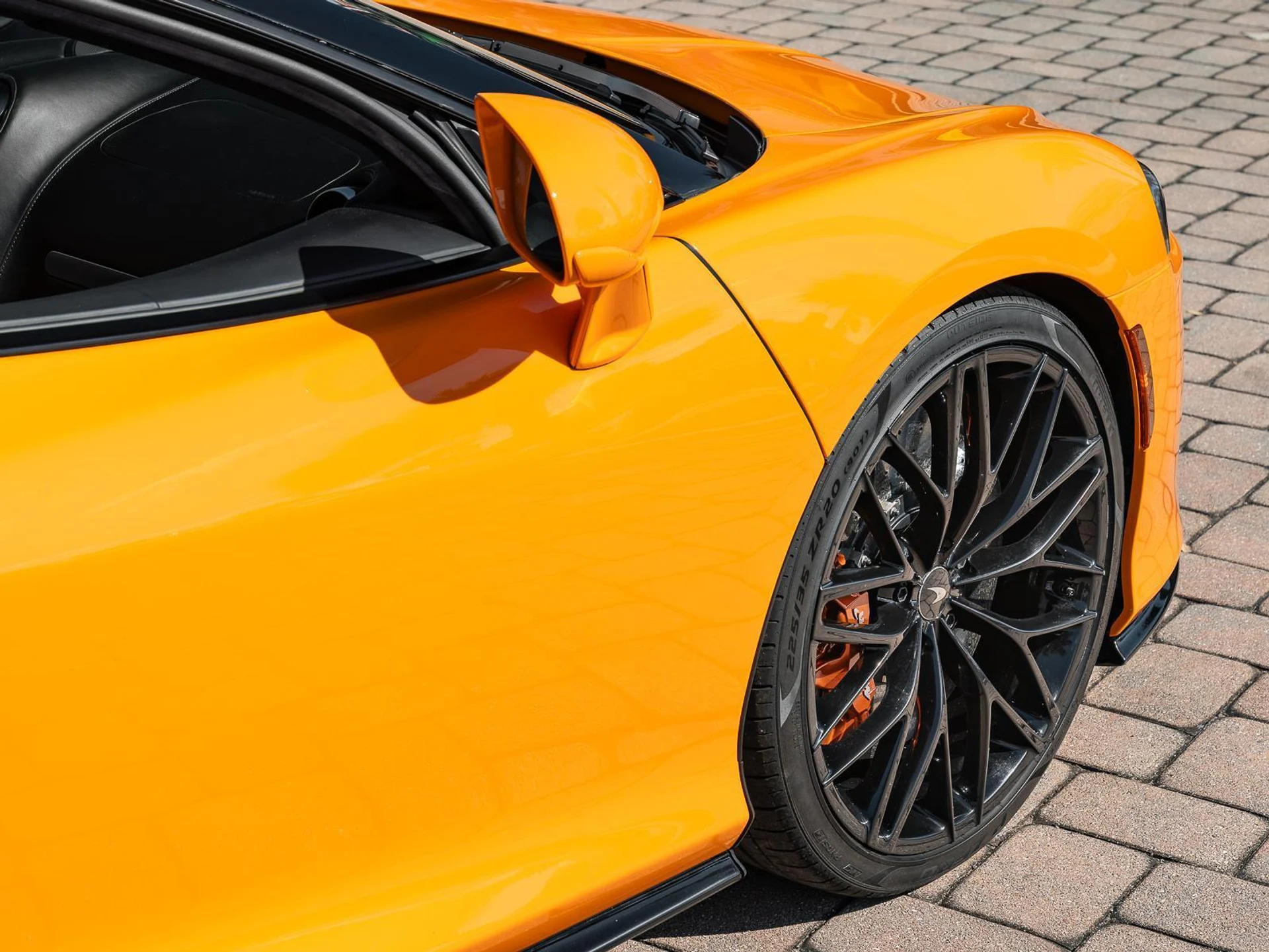 mph012_1486804487_Used_2022_Mc_Laren_GT_1773176937_cd7376cb92