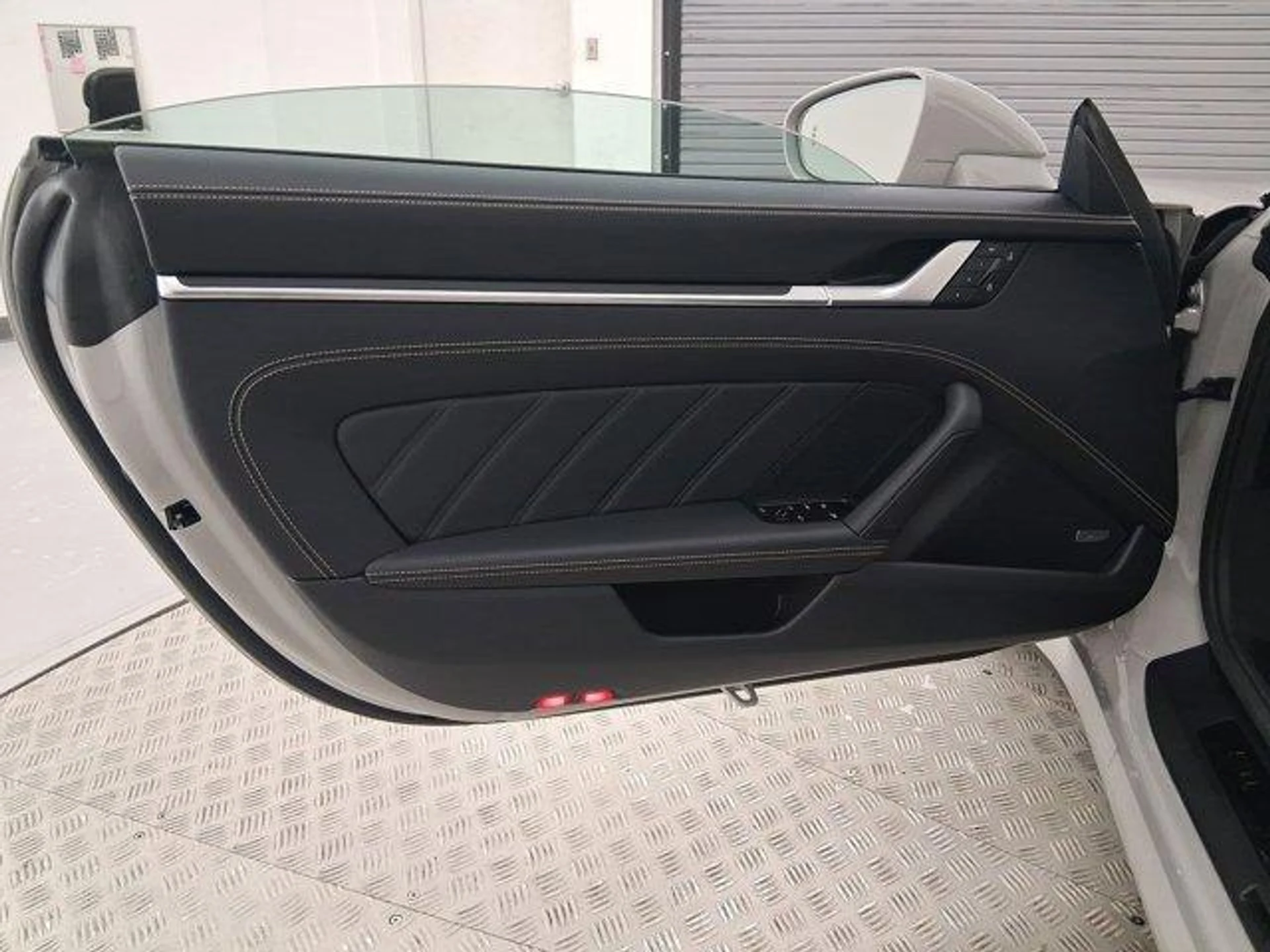 mph012_149654589_X_Tr_Vh_Vg_K_Fk_H_We_L_Vhe_LYY_8_KQMETM_3144477f55