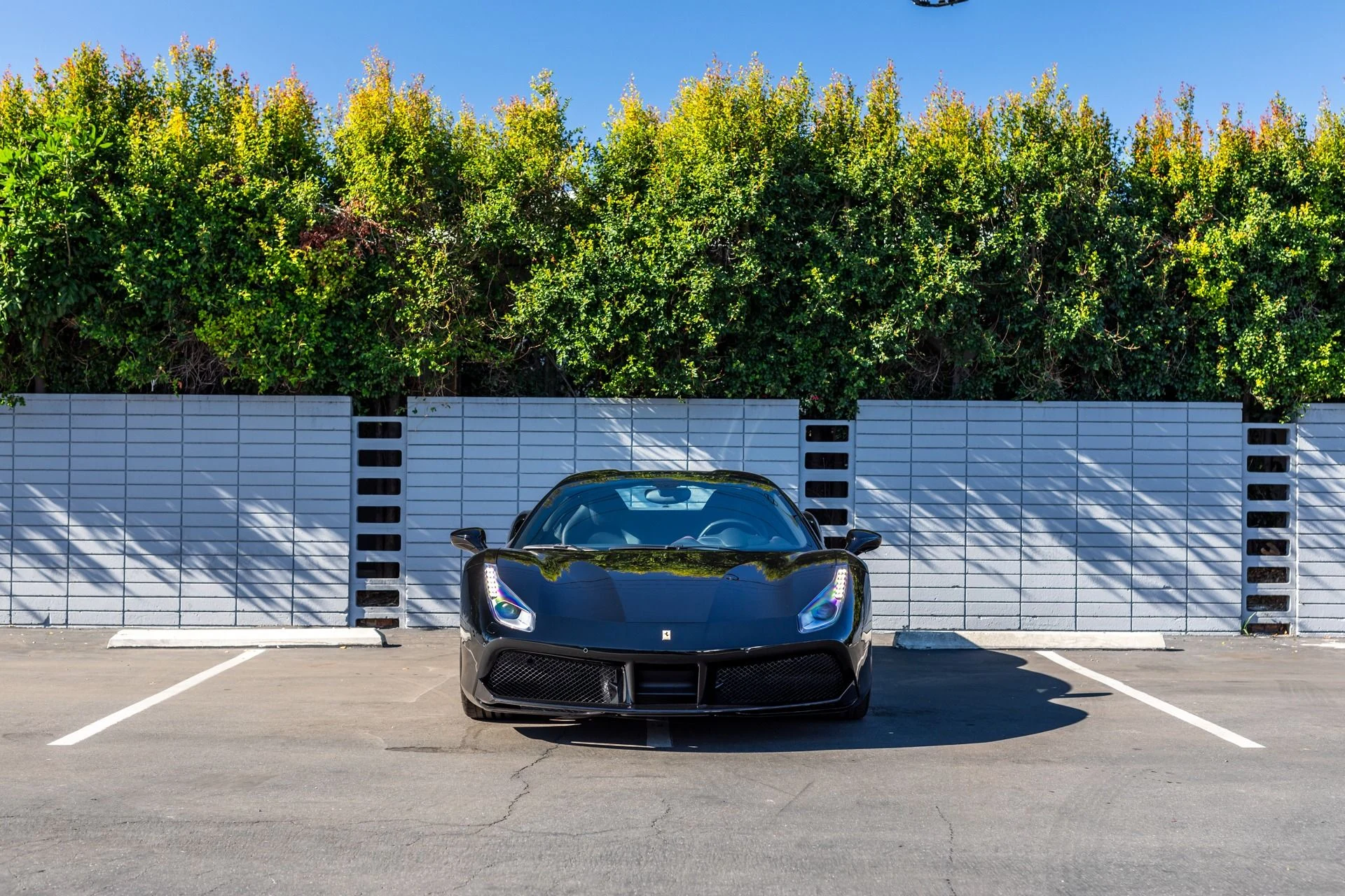 mph012_1496917313_Used_2018_Ferrari_488_Spider_1701972835_8051f38557