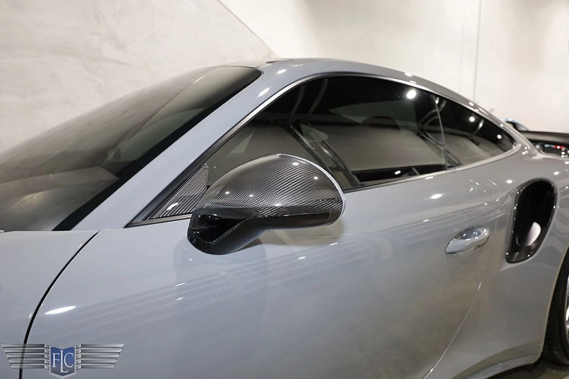 mph012_150413552_used_2018_porsche_911_turboscoupe_9689_22116353_13_1024_0e34ab7068