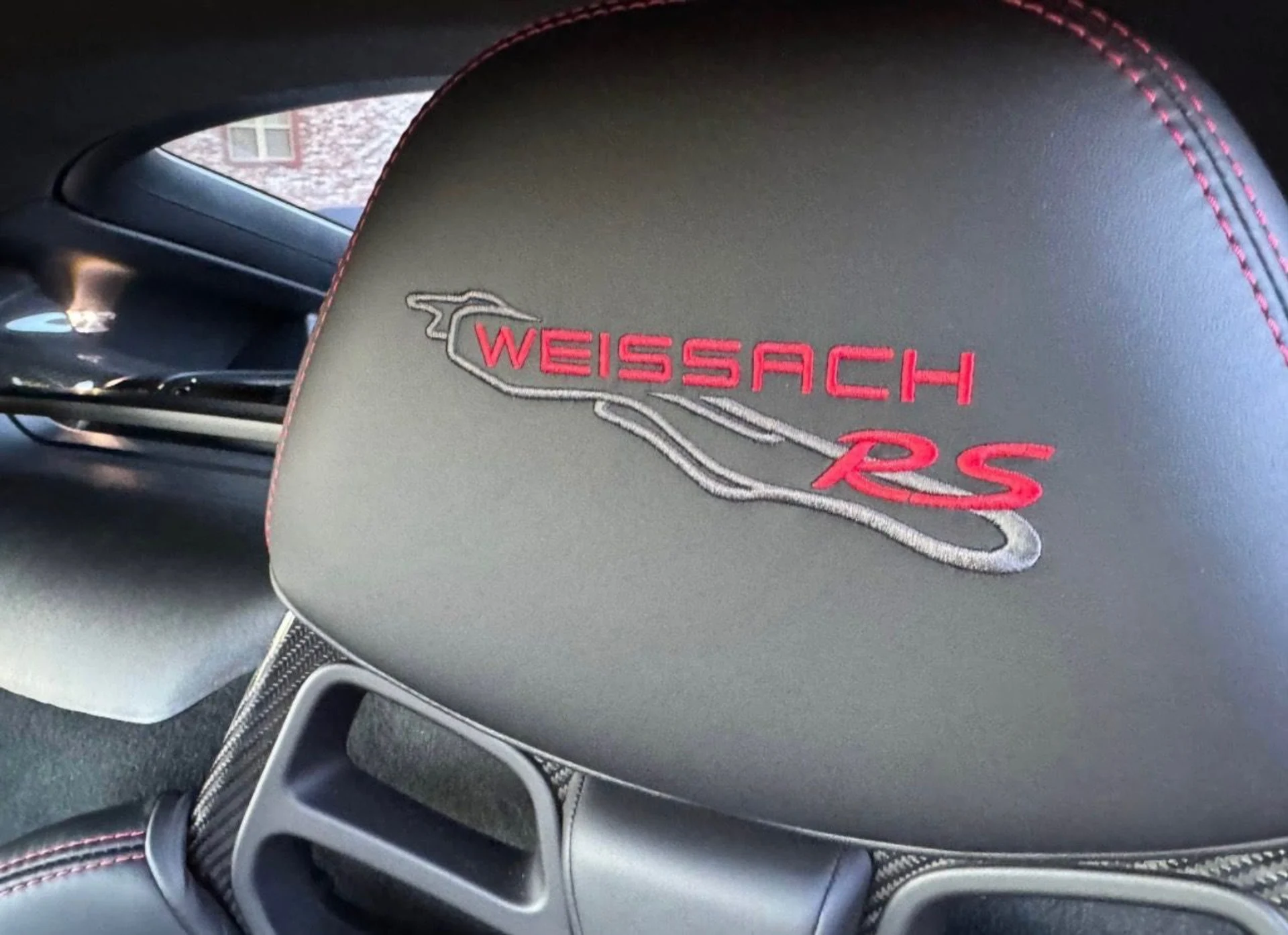 mph012_1510900297_Used_2025_Porsche_718_Cayman_GT_4_RS_1762885893_1c5eb376da