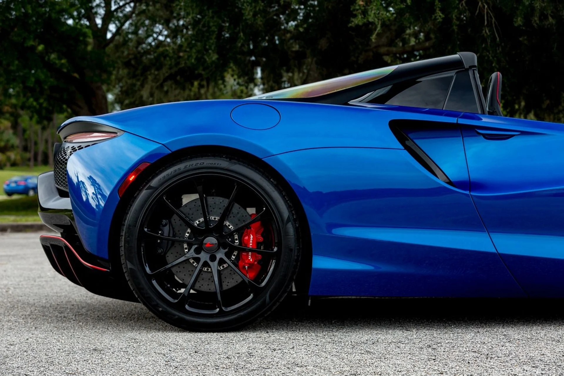 mph012_1512305329_458_p13_l_94d51f8dfd