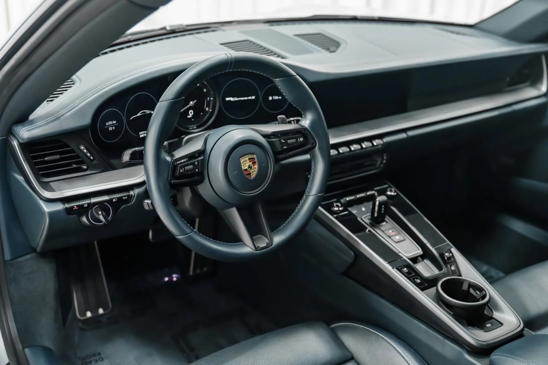 mph012_1523229591_Used_2021_Porsche_911_Carrera_4_S_1761941125_bed03c1473