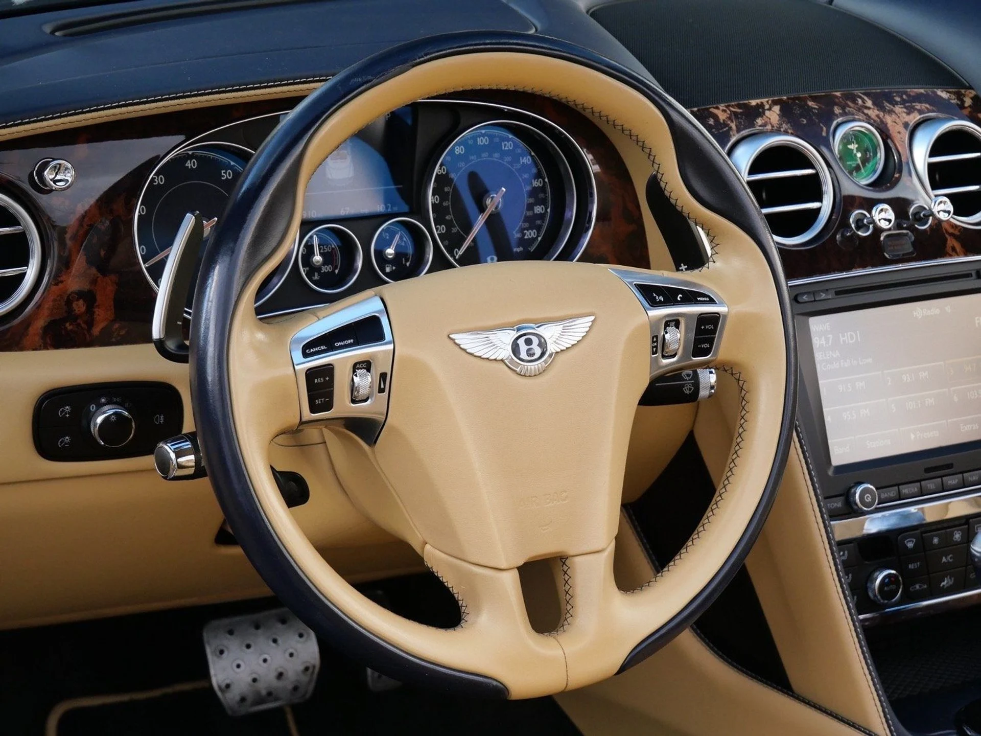 mph012_152850958_9f00833b8ef6ac9acc5b2db1bb727443x_a940be31c2