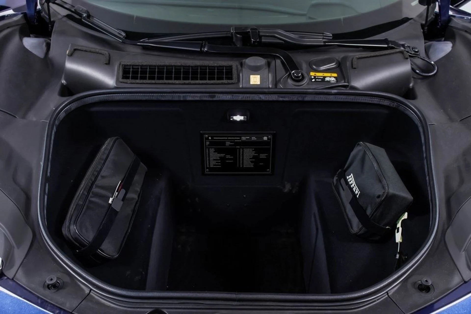 mph012_154081953_2bc239ea3b93748c6e94f74d7afbad0ex_39a87e501c