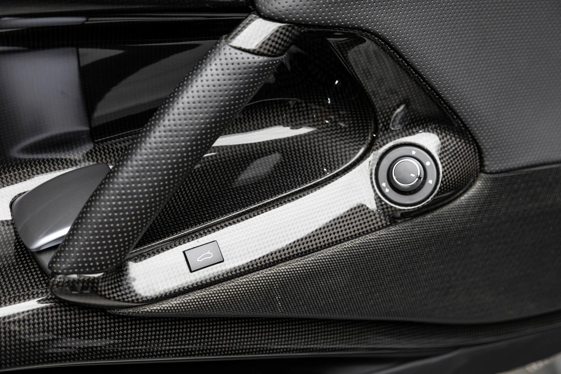 mph012_1543395889_5b9f93b22f9949a8982f5cec6cdfcbfc_93aa1b849e