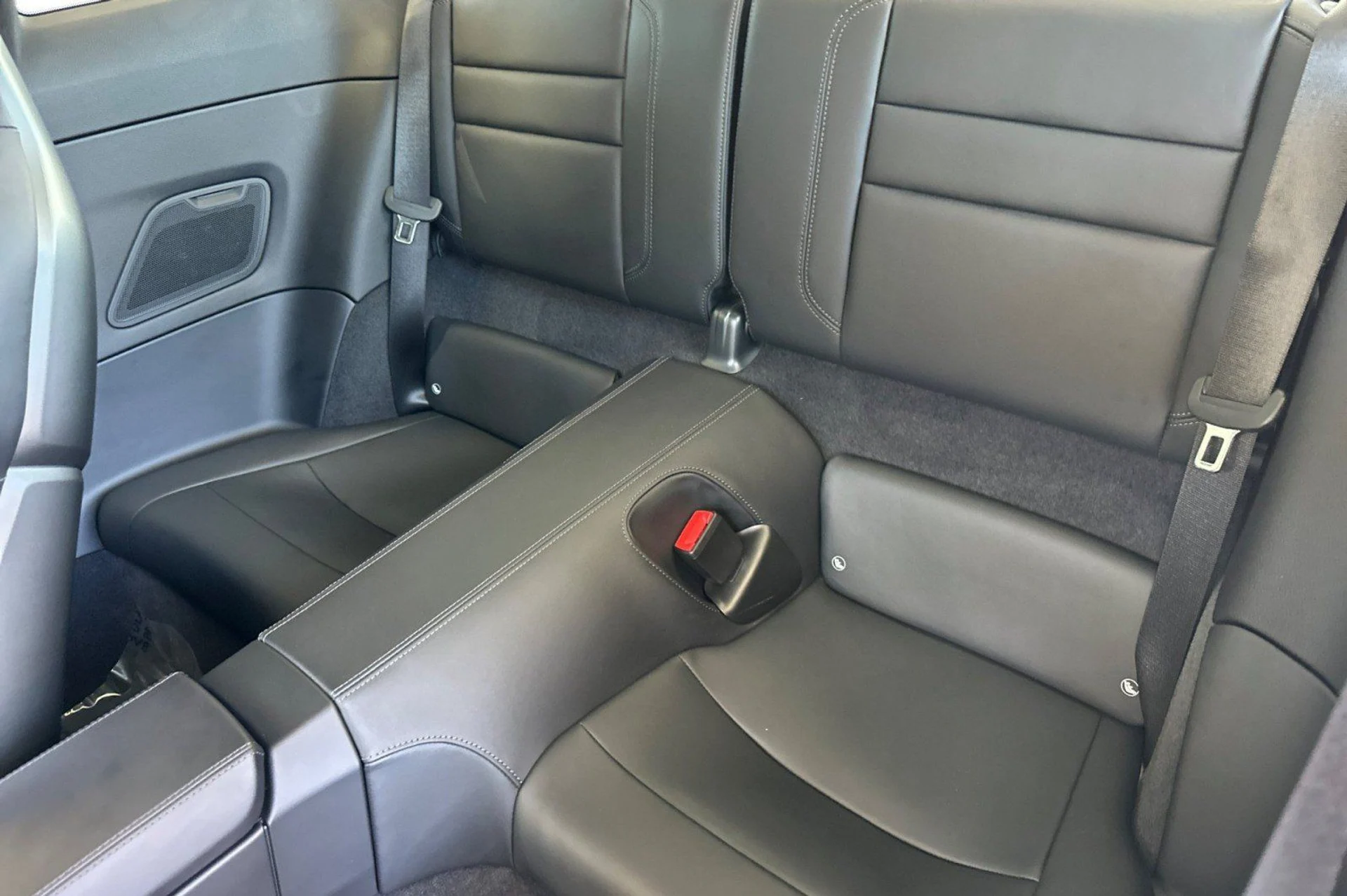 mph012_1544112437_6572efb97a4494d123696559076f0ede_27d1475bce