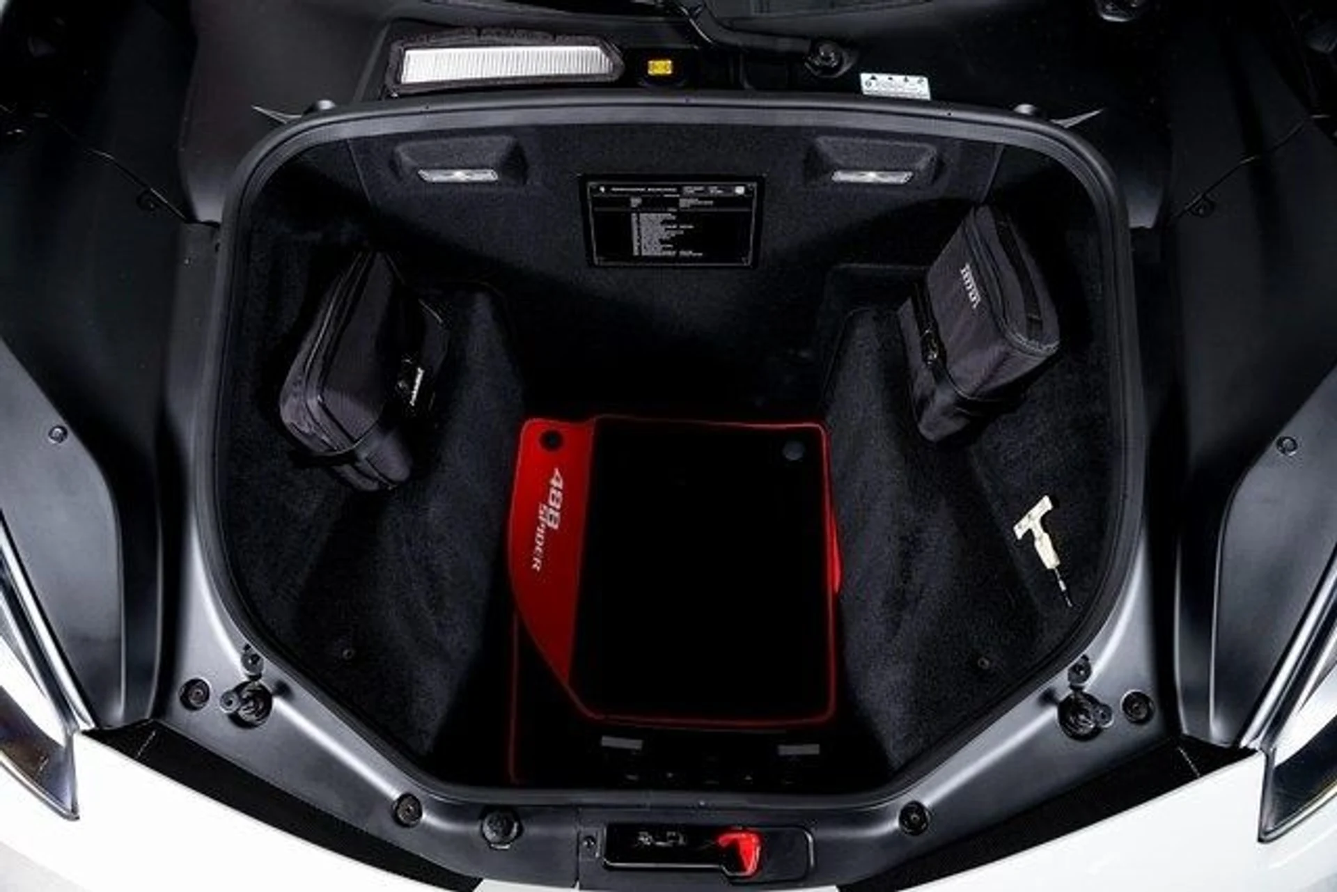 mph012_1545521289_0f26b4d7a5af768155bd7e52027ea246x_b592aa3b07