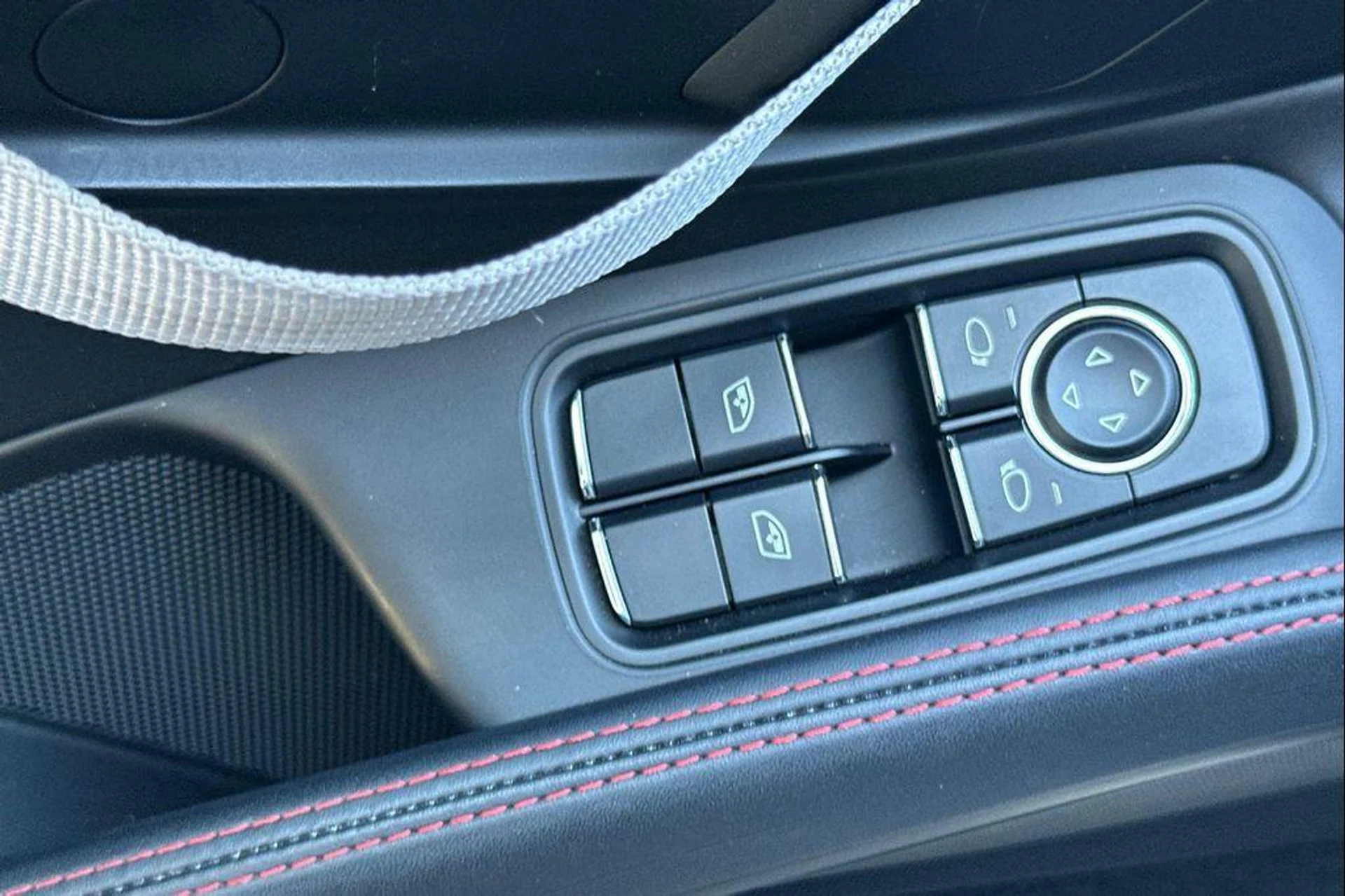 mph012_1547660339_au_Jfpot_Z2c_Czok_4_Tv_Y3_Kq8lex_E_8d943ecfb8