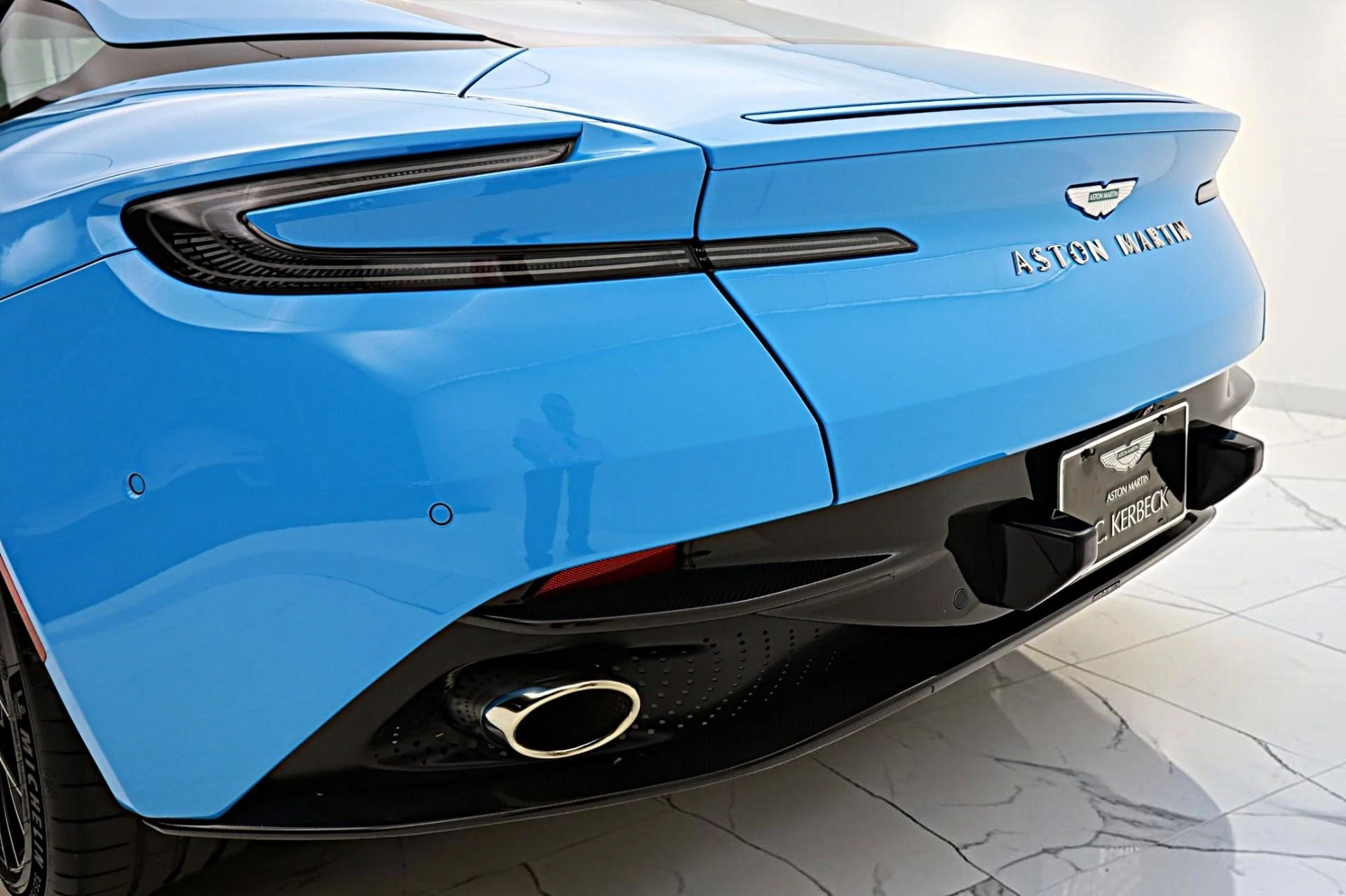 mph012_155781780_Used_2024_Aston_Martin_DB_12_Coupe_LEASE_OPTIONS_AVAILABLE_94b20c56e1