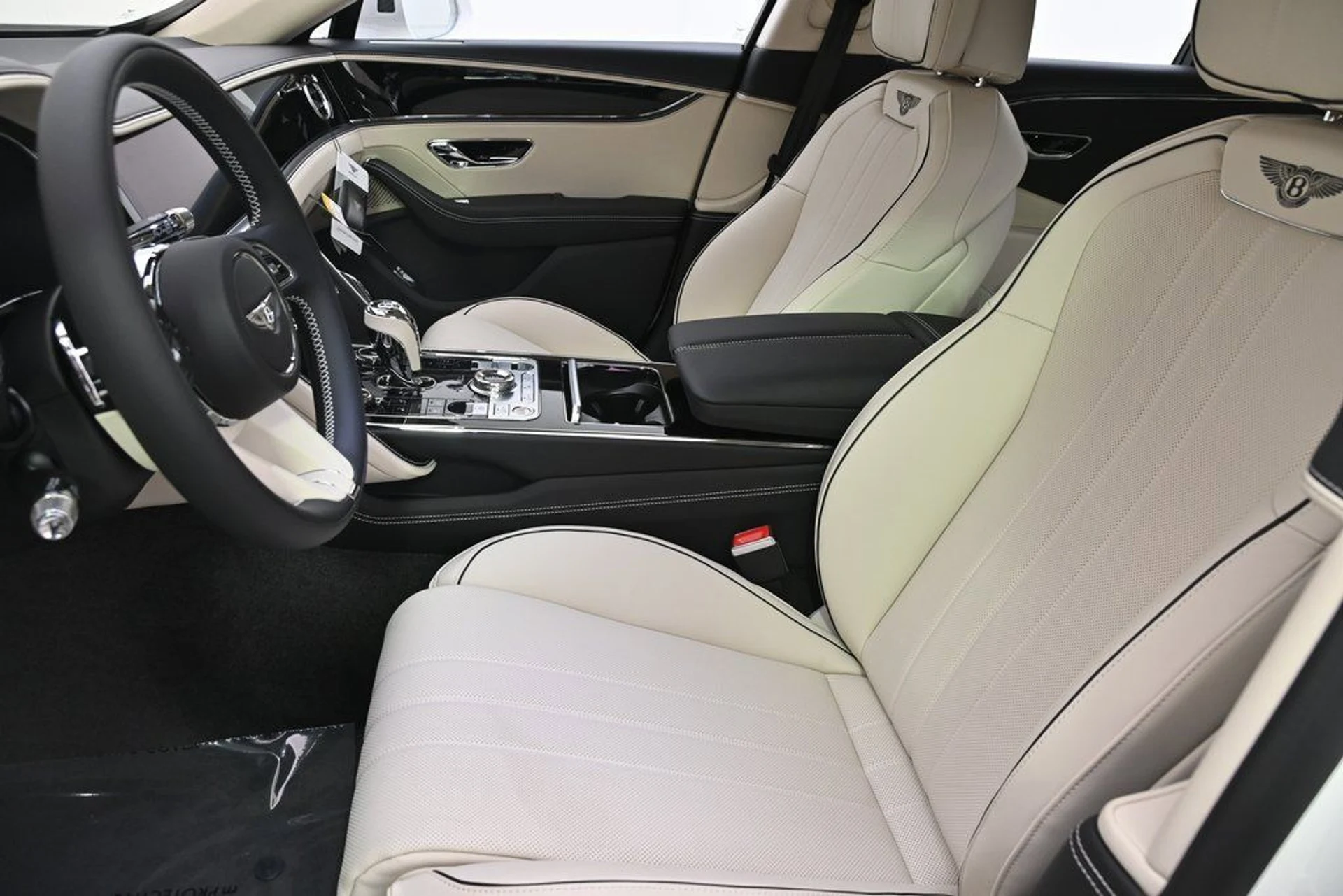 mph012_1557960838_9493b87441ab40bc967f05c05952a107_2b45774737