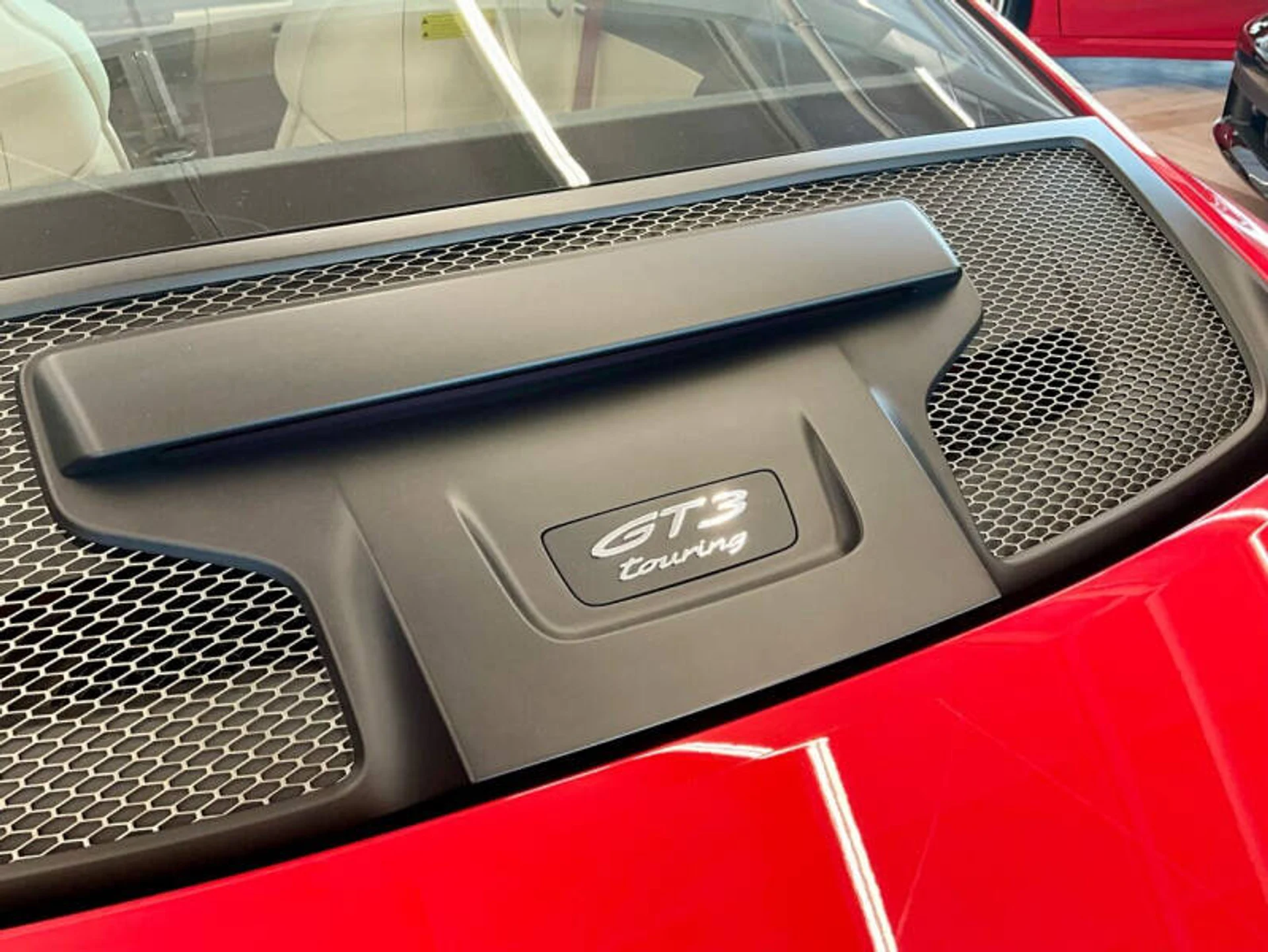 mph012_156022438_2022_porsche_911_gt3_2dr_coupe_d6436aab75