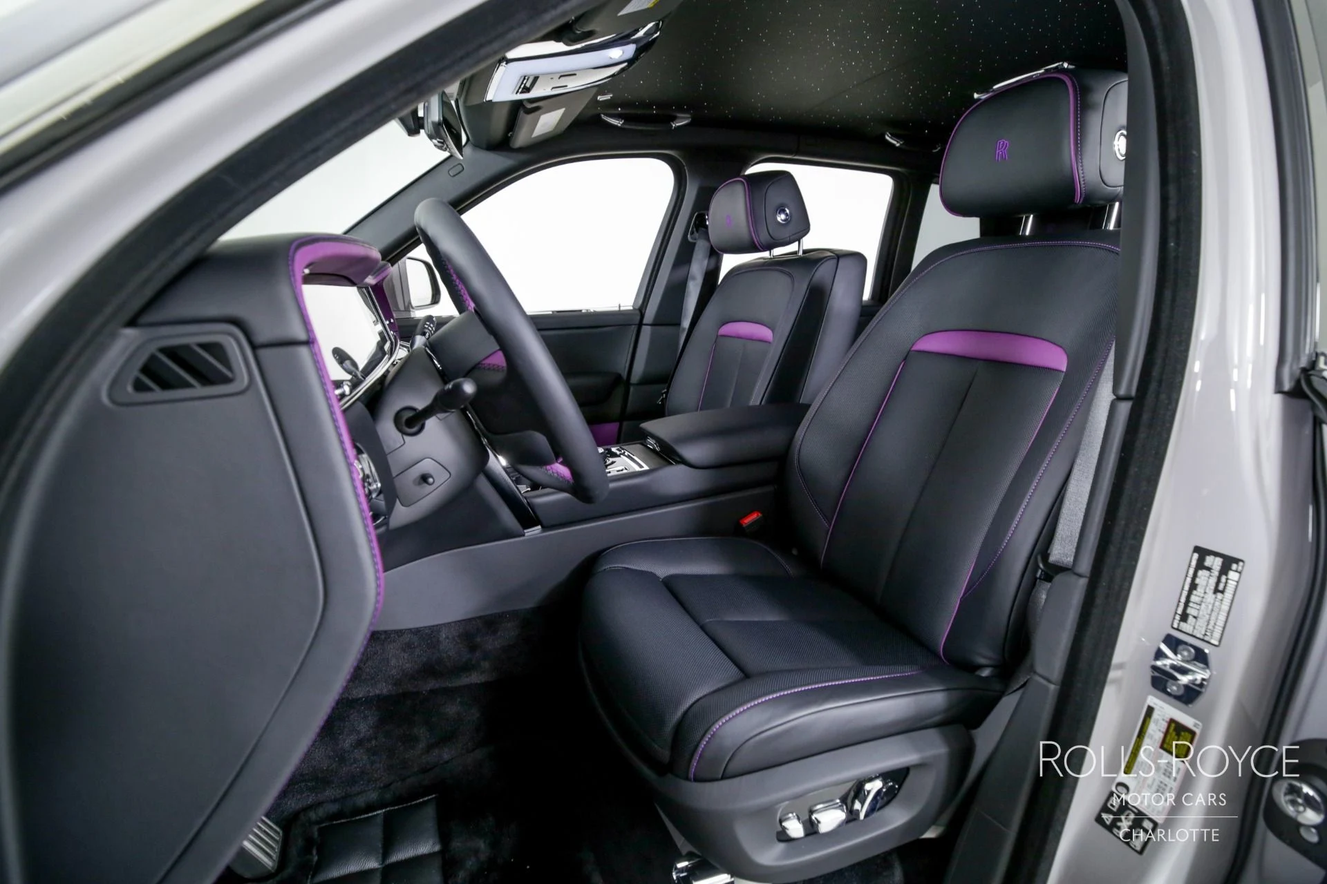 mph012_1561717148_Used_2025_Rolls_Royce_Cullinan_1734039433_e790528cc1