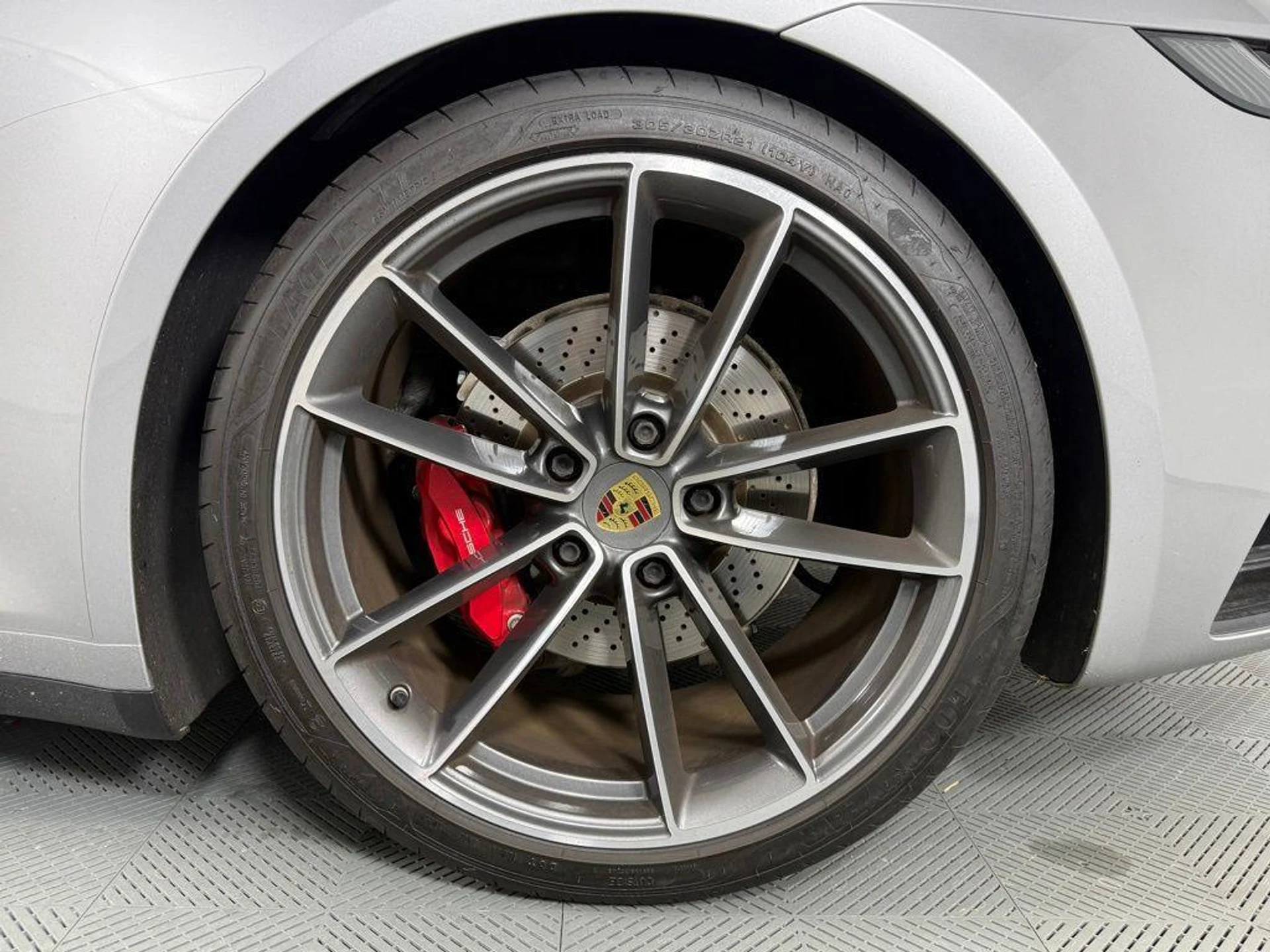 mph012_1563082135_6_X6s_FS_6_Oq_QA_3m_O9_MNQ_Tva_A_v0_Y_589b76351e