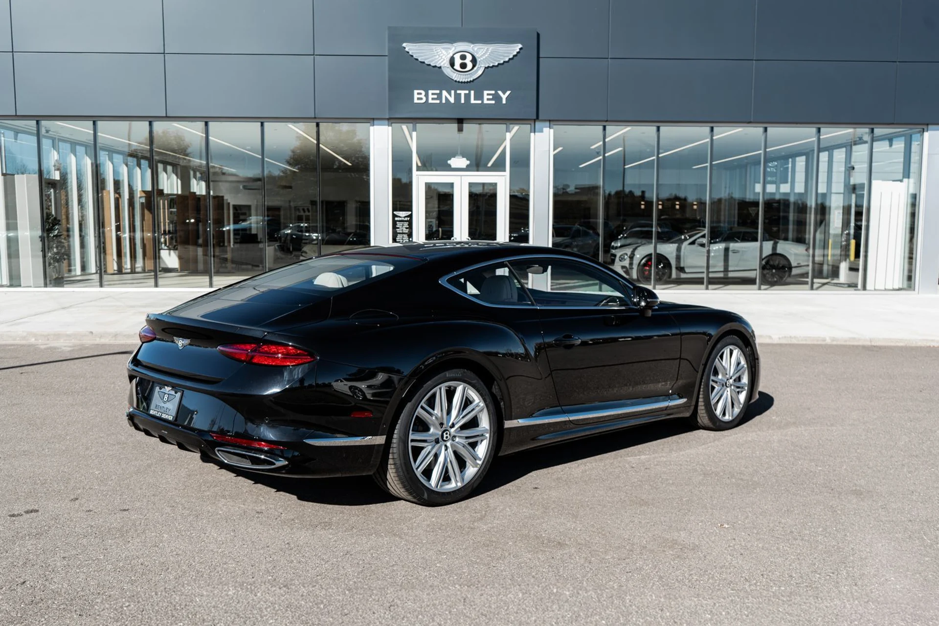 mph012_156902556_db3f070e_c174_4704_b1f9_b6528c3fe0e8_d54370e70f