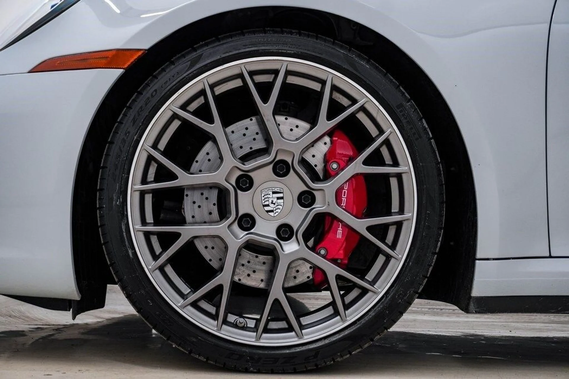 mph012_1572908930_2249f3771ec02459727f95b22c978244x_8903229a38